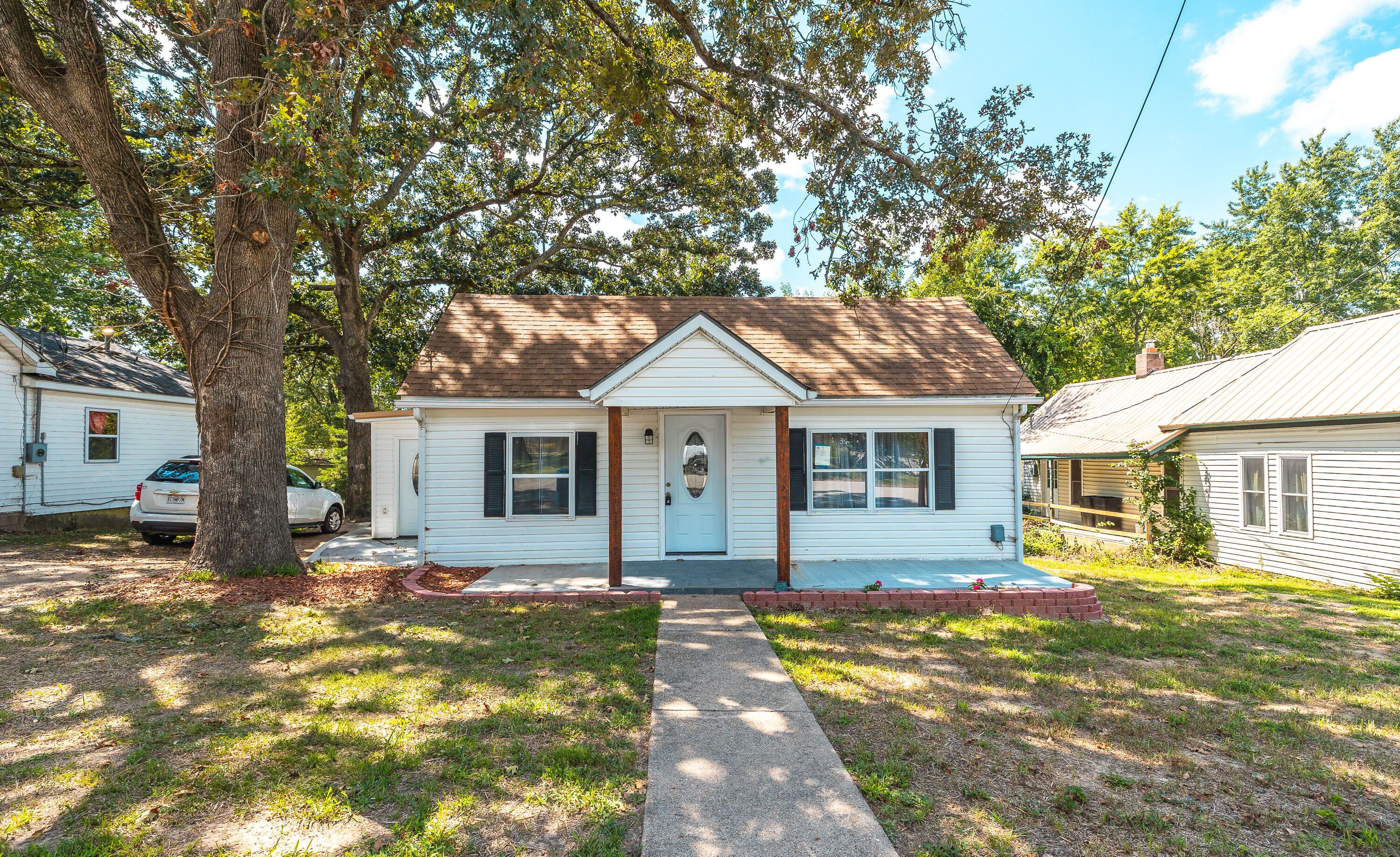 7 North Warfel Street Property Photo 1