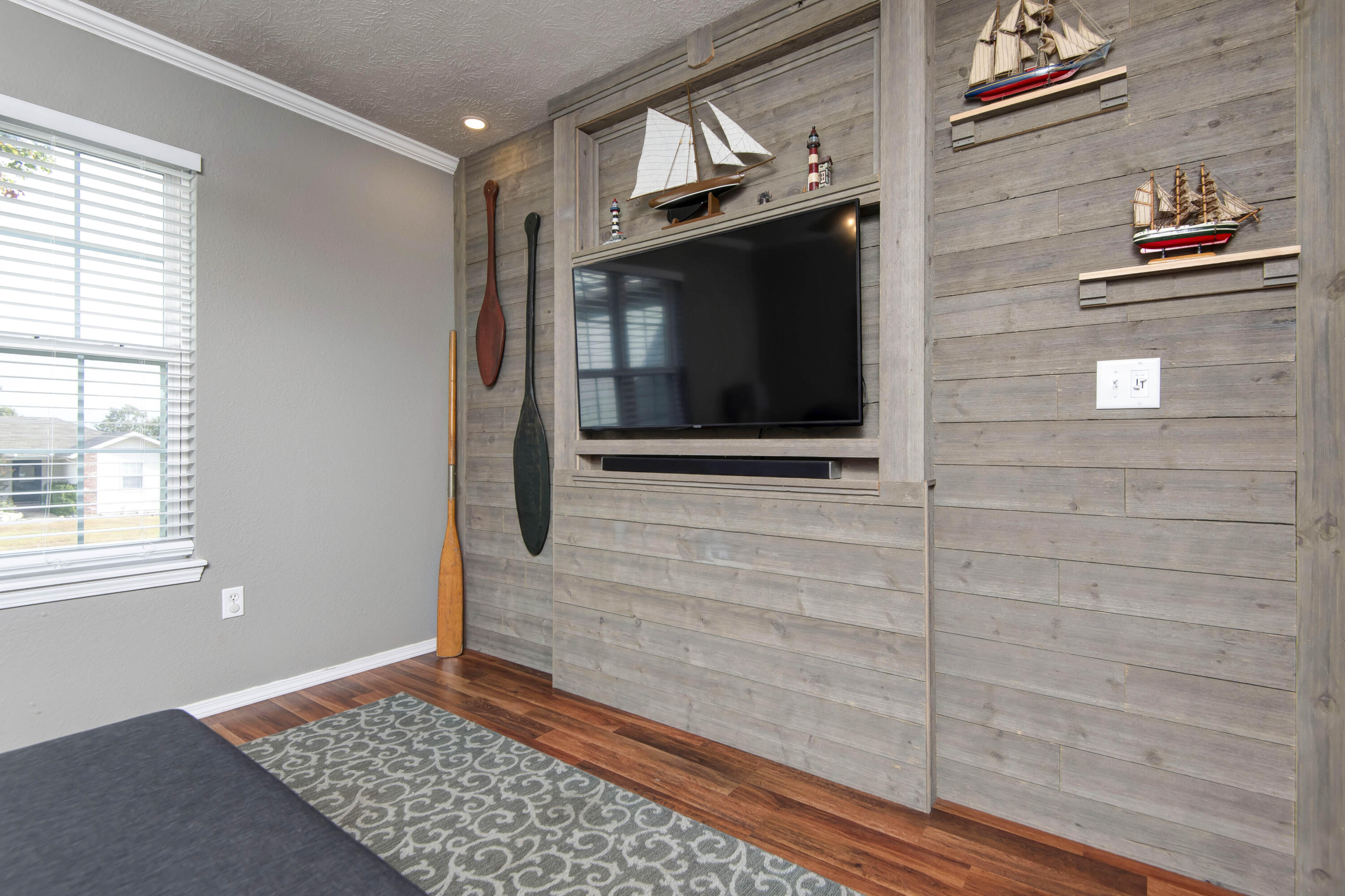 20 Clear Cove Drive Property Photo 16