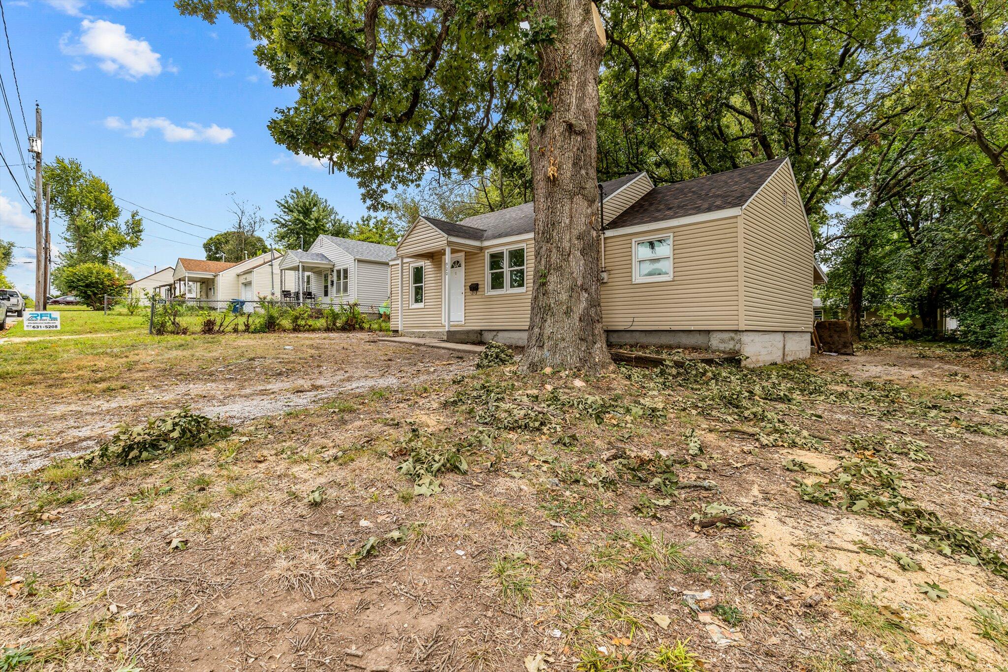 920 West Kerr Street Property Photo 2