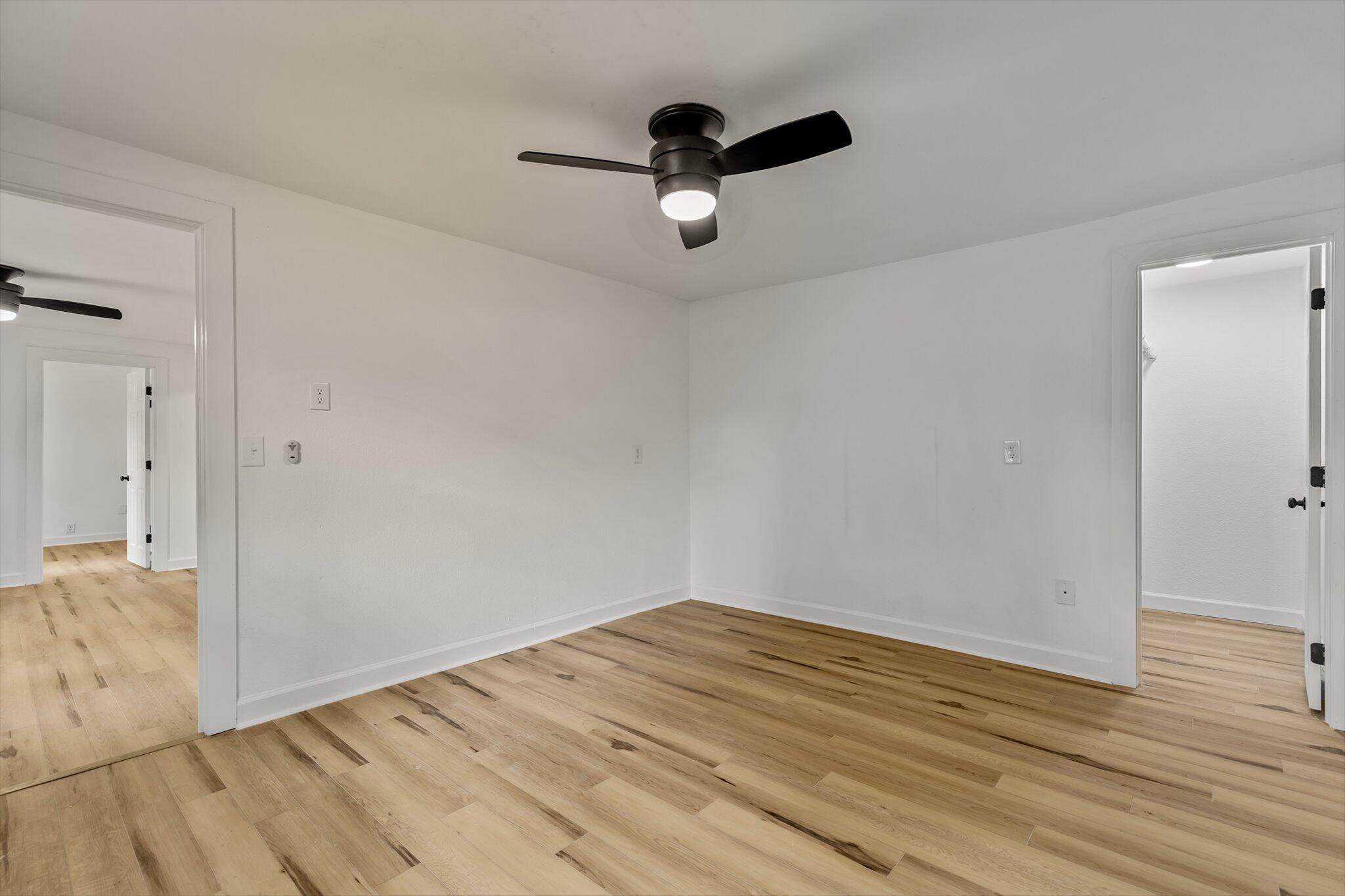 920 West Kerr Street Property Photo 10