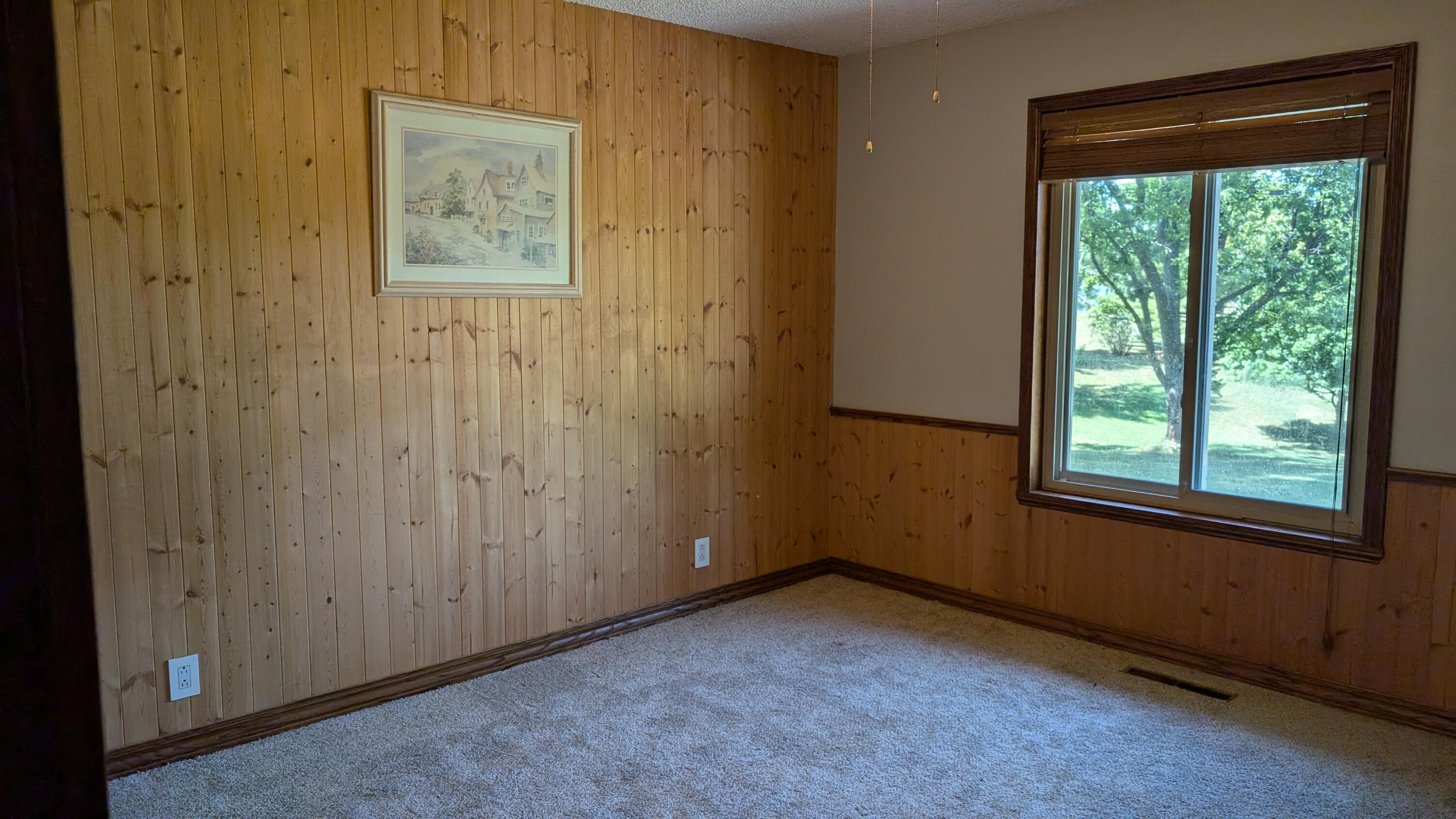 627 Oak Grove Avenue Property Photo 26