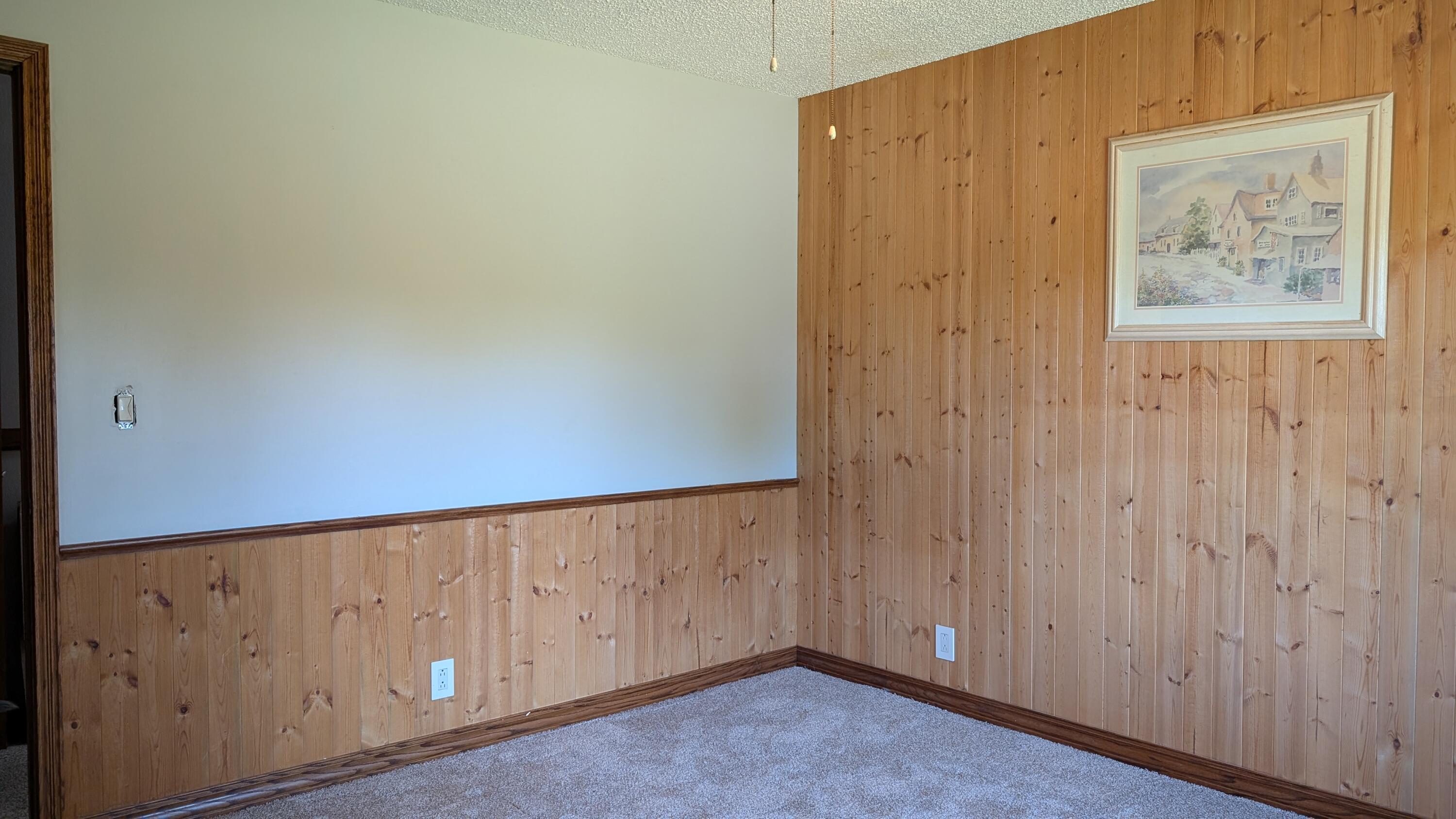 627 Oak Grove Avenue Property Photo 27