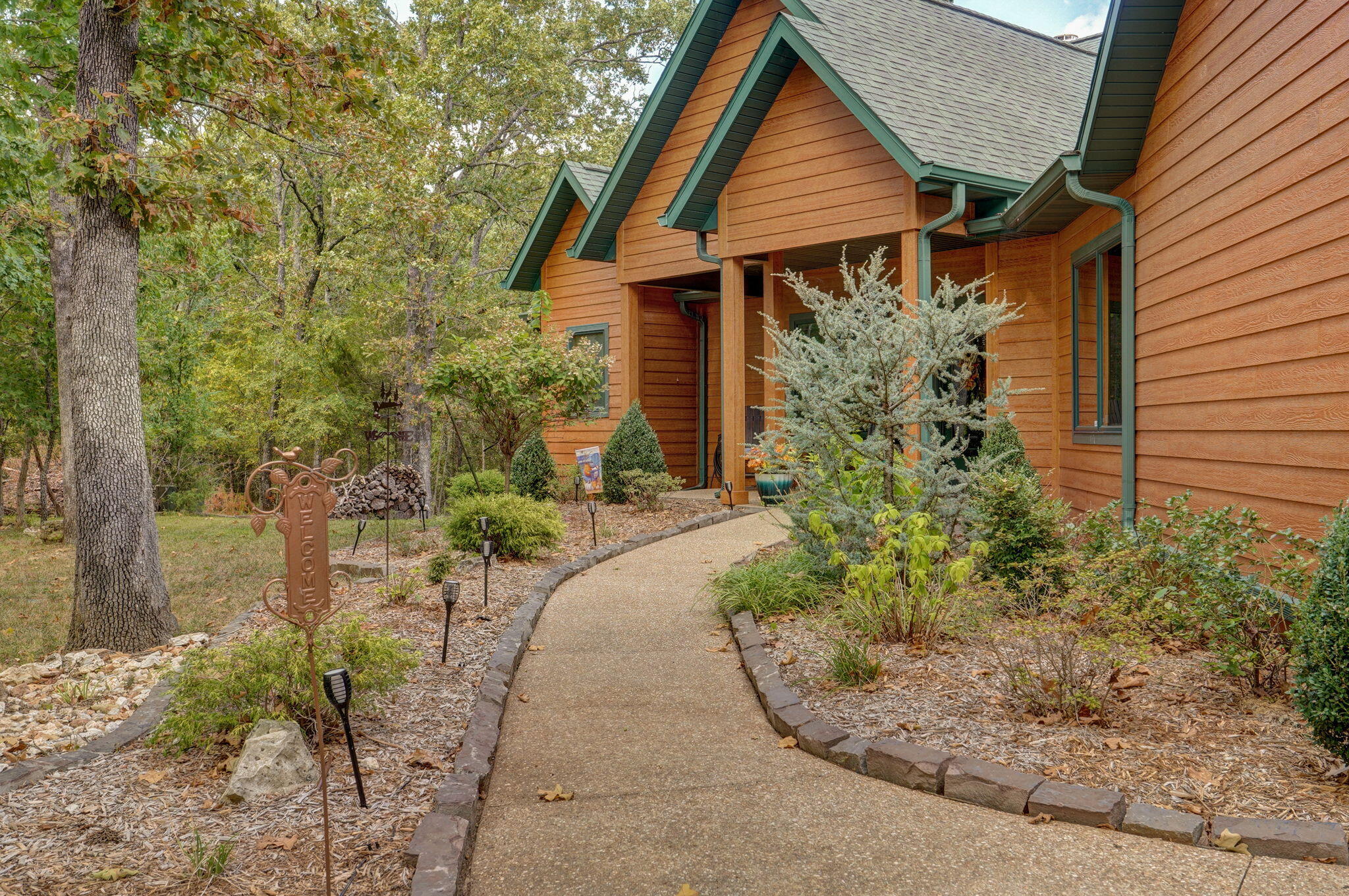 1056 Bread Tray Mountain Road Property Photo 6