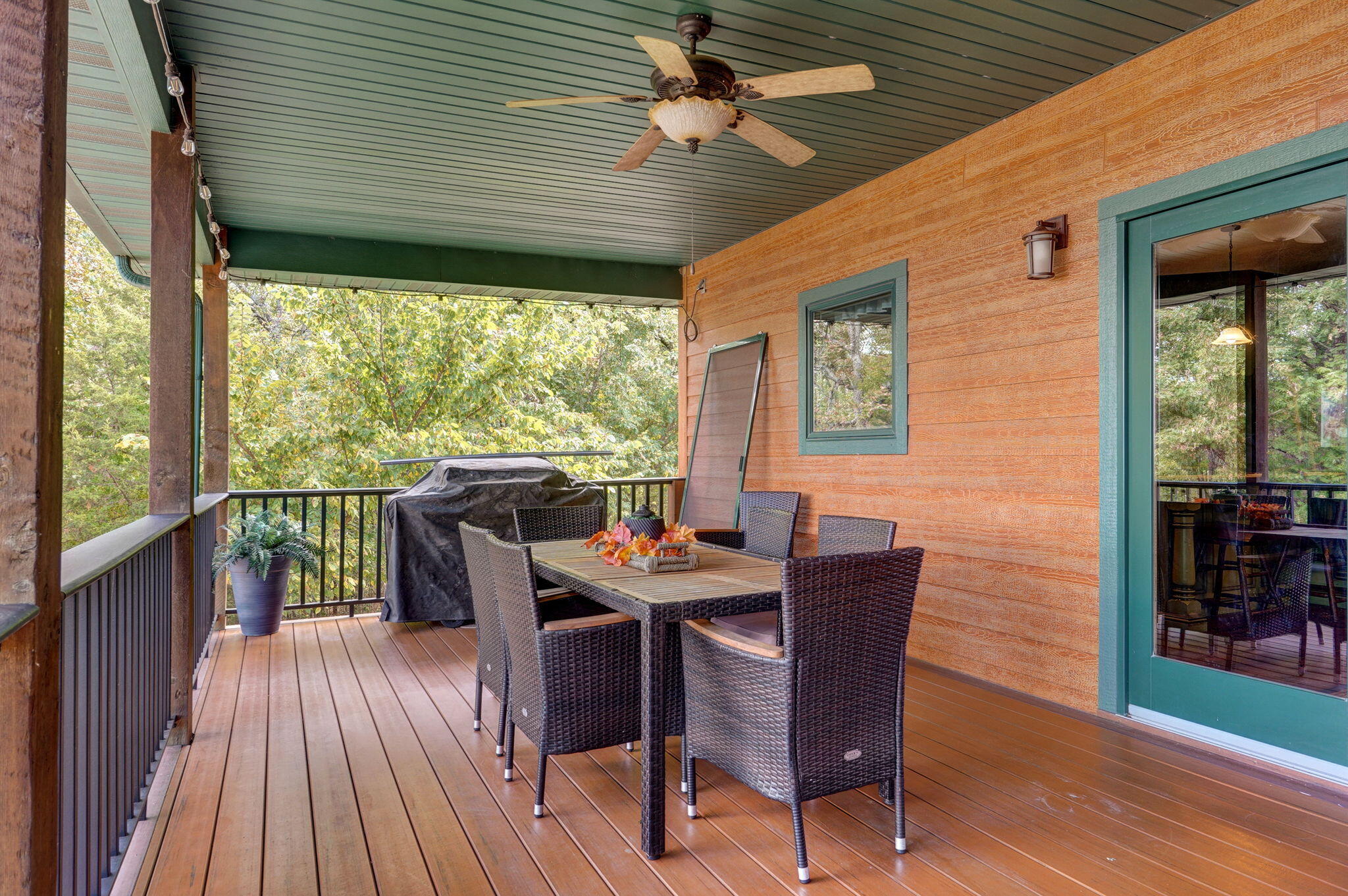 1056 Bread Tray Mountain Road Property Photo 18