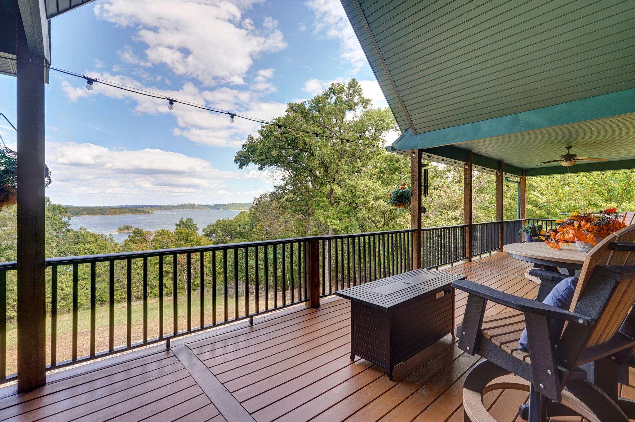 1056 Bread Tray Mountain Road Property Photo 20