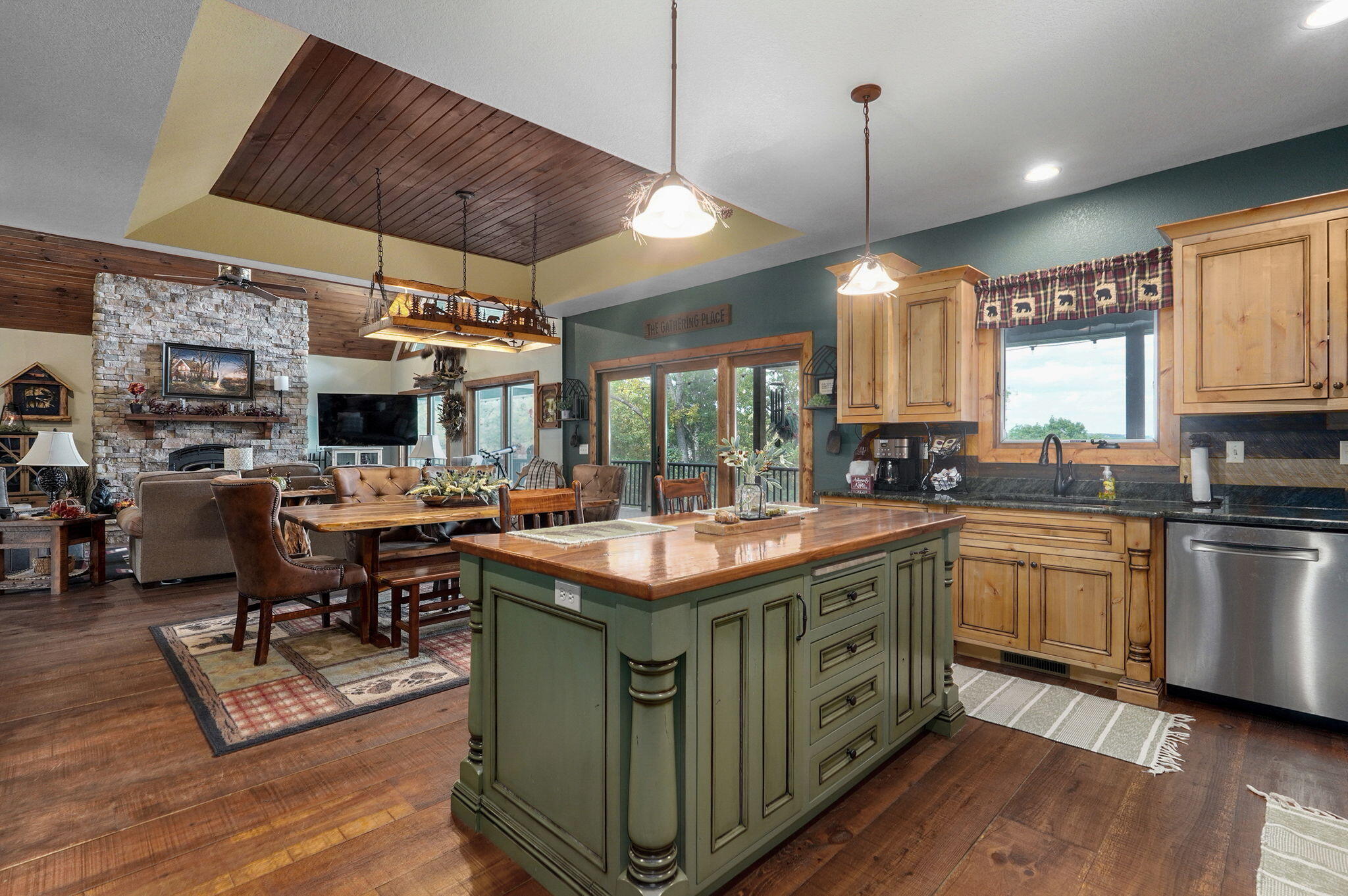 1056 Bread Tray Mountain Road Property Photo 27