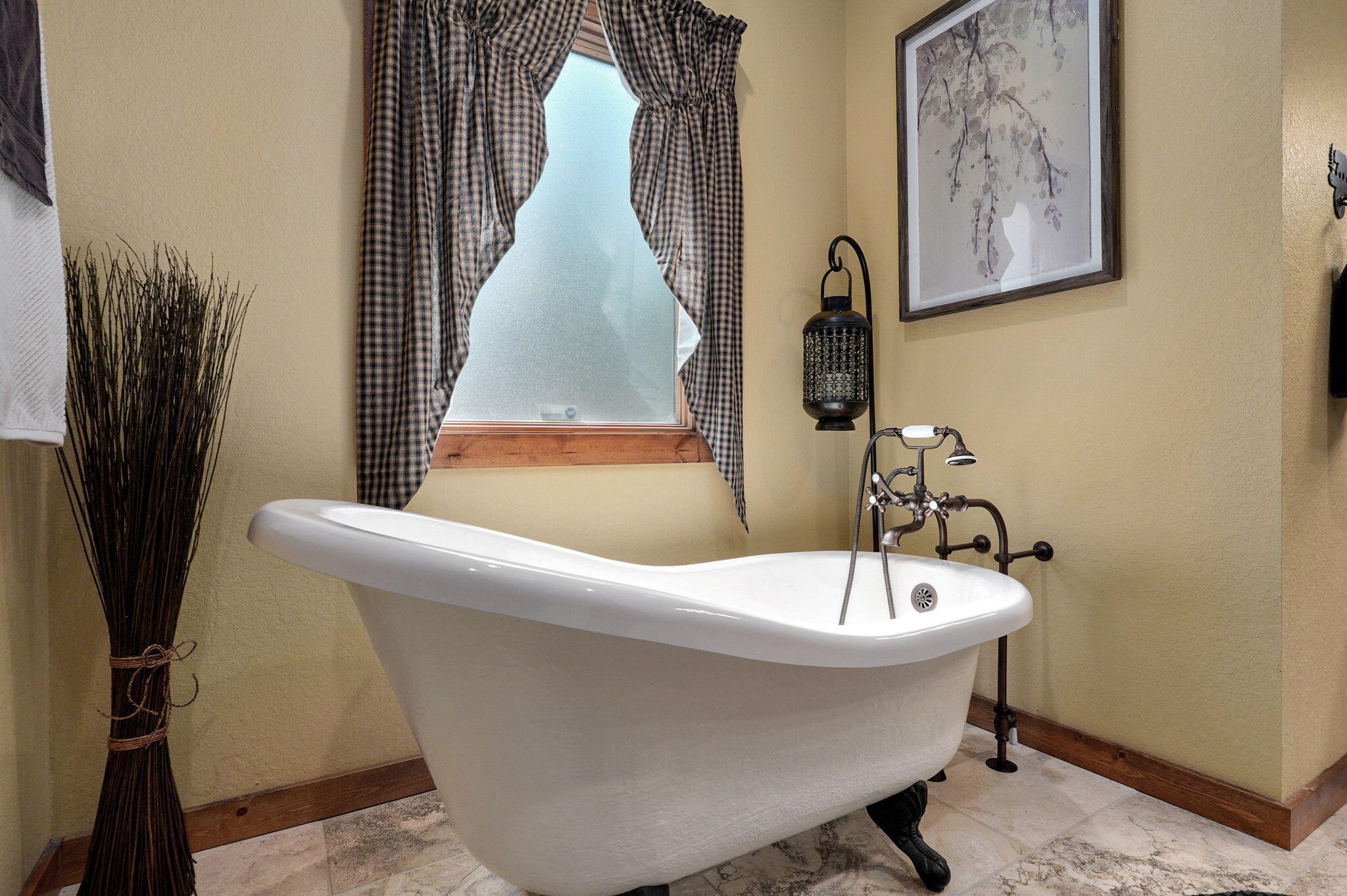 1056 Bread Tray Mountain Road Property Photo 36
