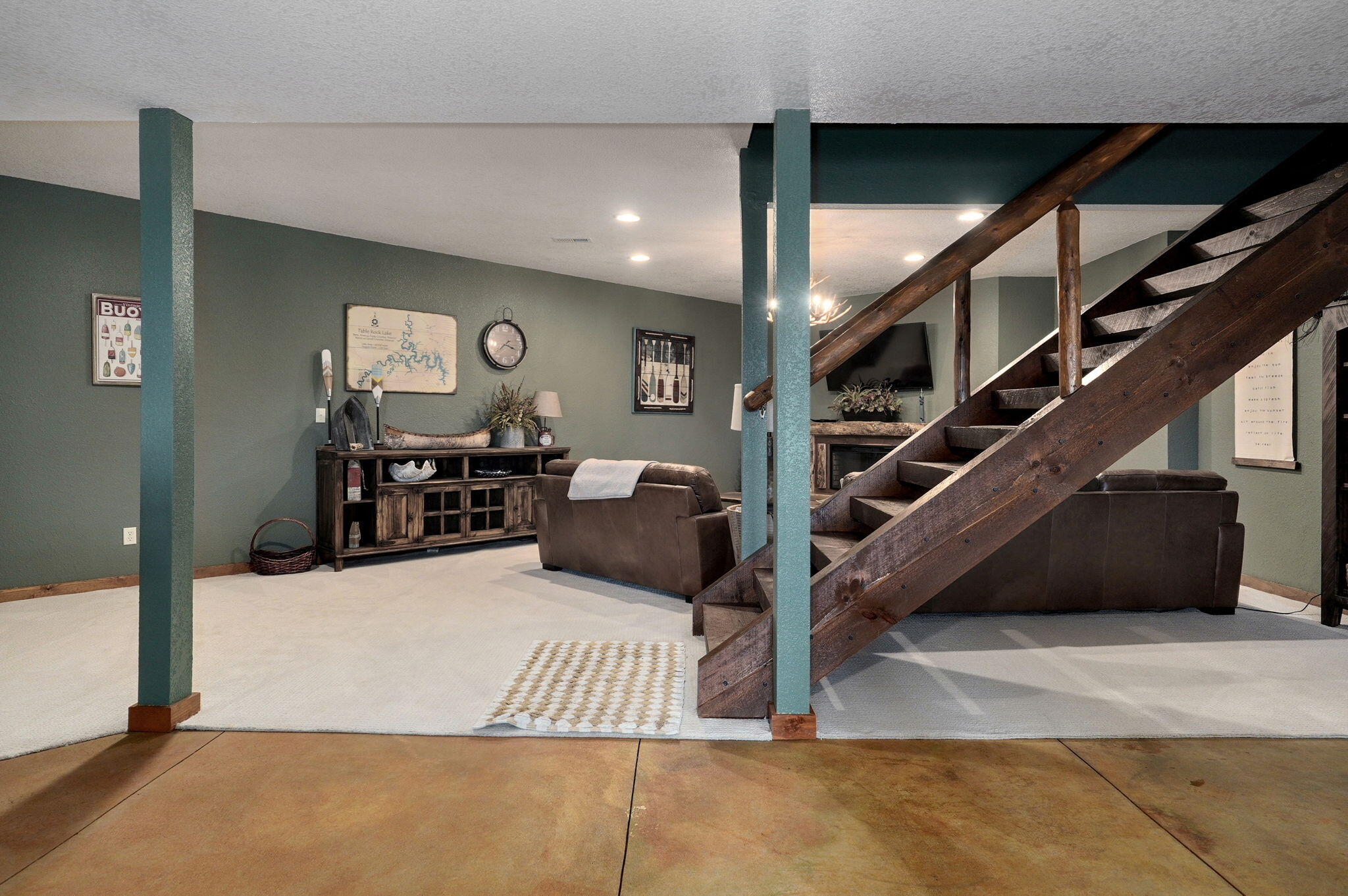 1056 Bread Tray Mountain Road Property Photo 47