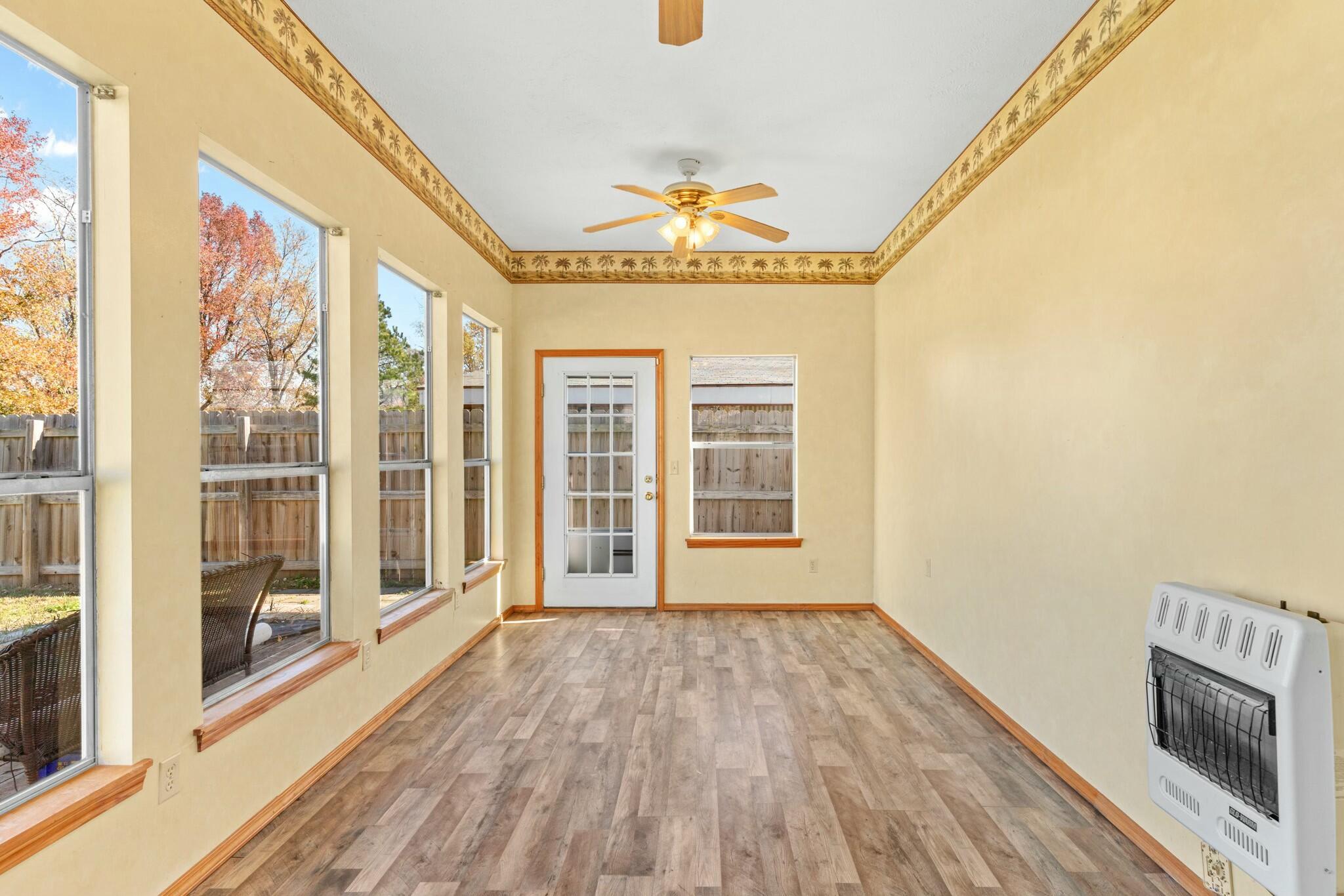 1023 East Mcclernon Street Property Photo 24