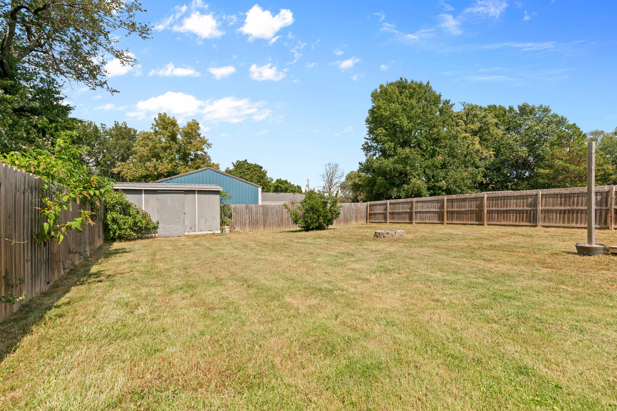 1023 East Mcclernon Street Property Photo 29