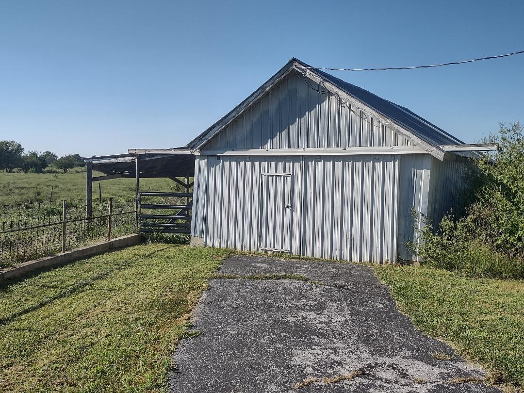 213 North Marshall Street Property Photo 18