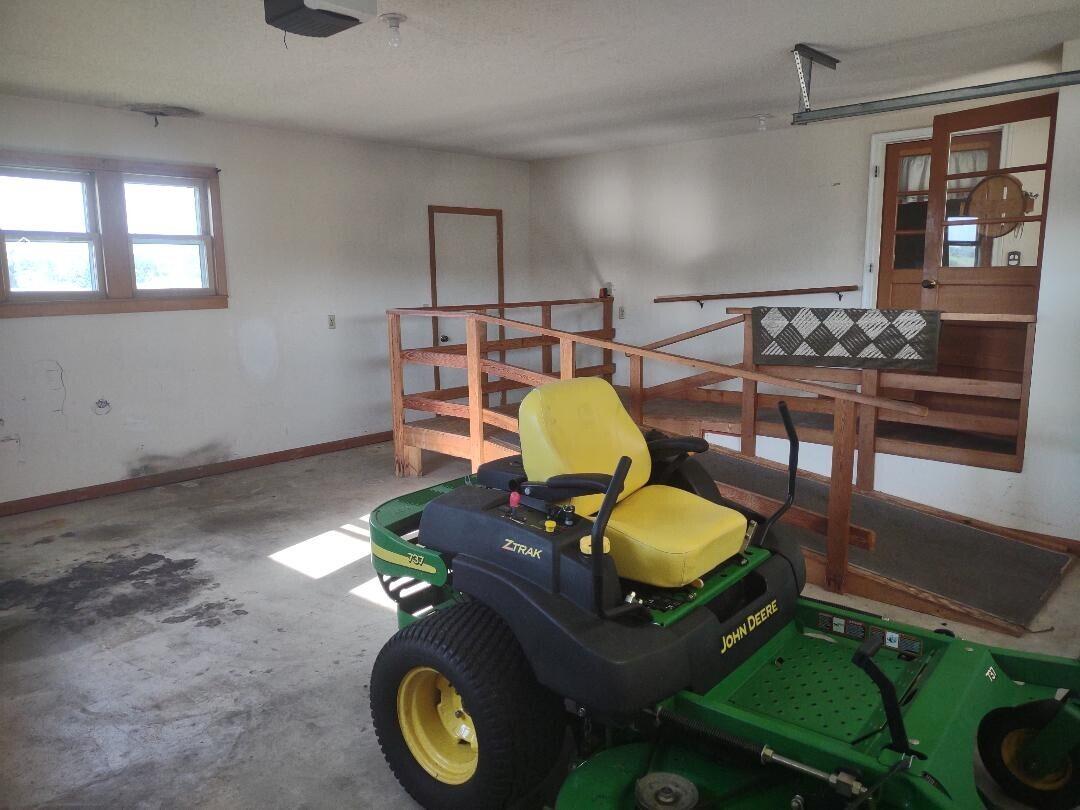 213 North Marshall Street Property Photo 22