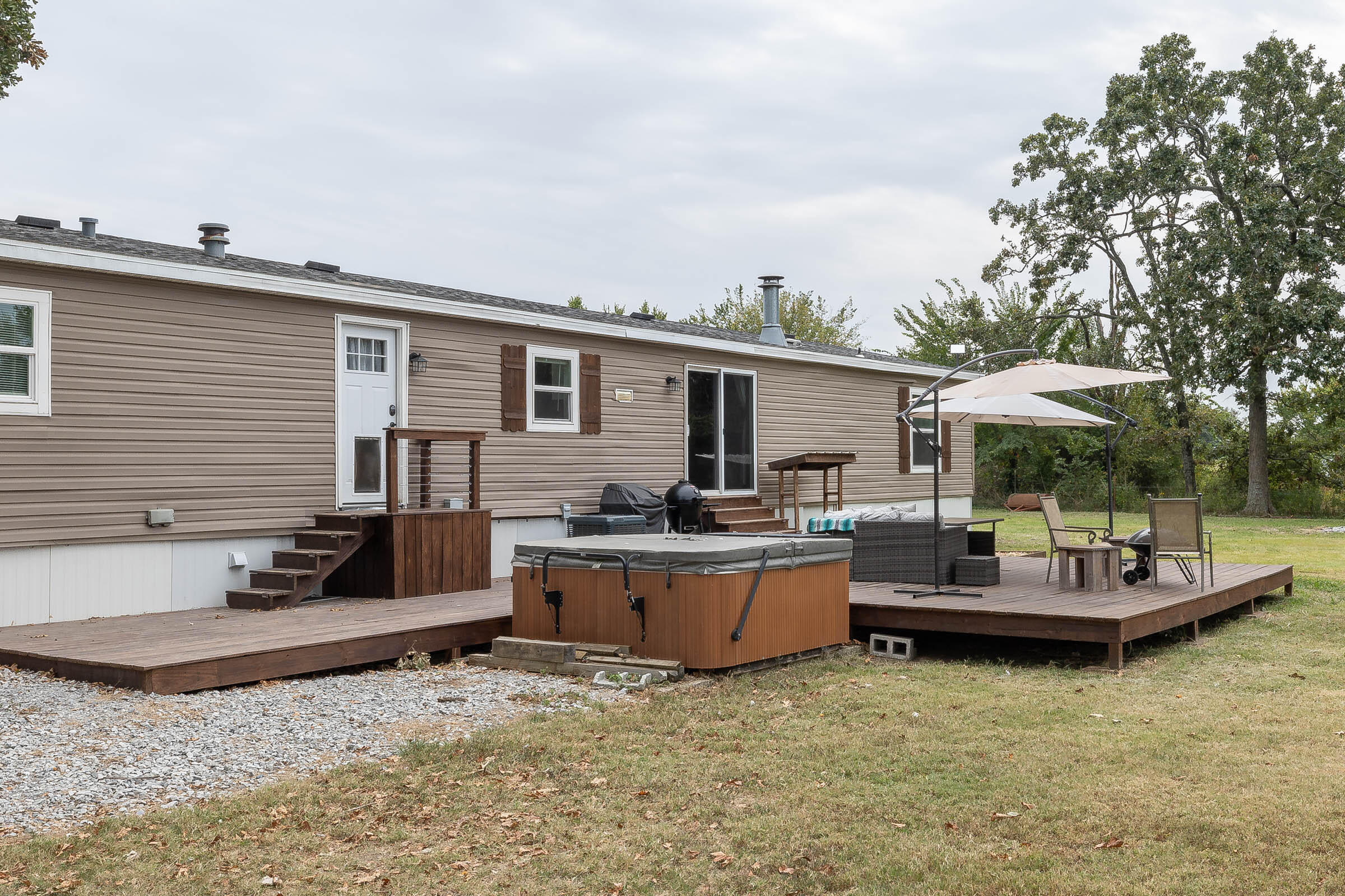 750 Winkler Road Property Photo 24