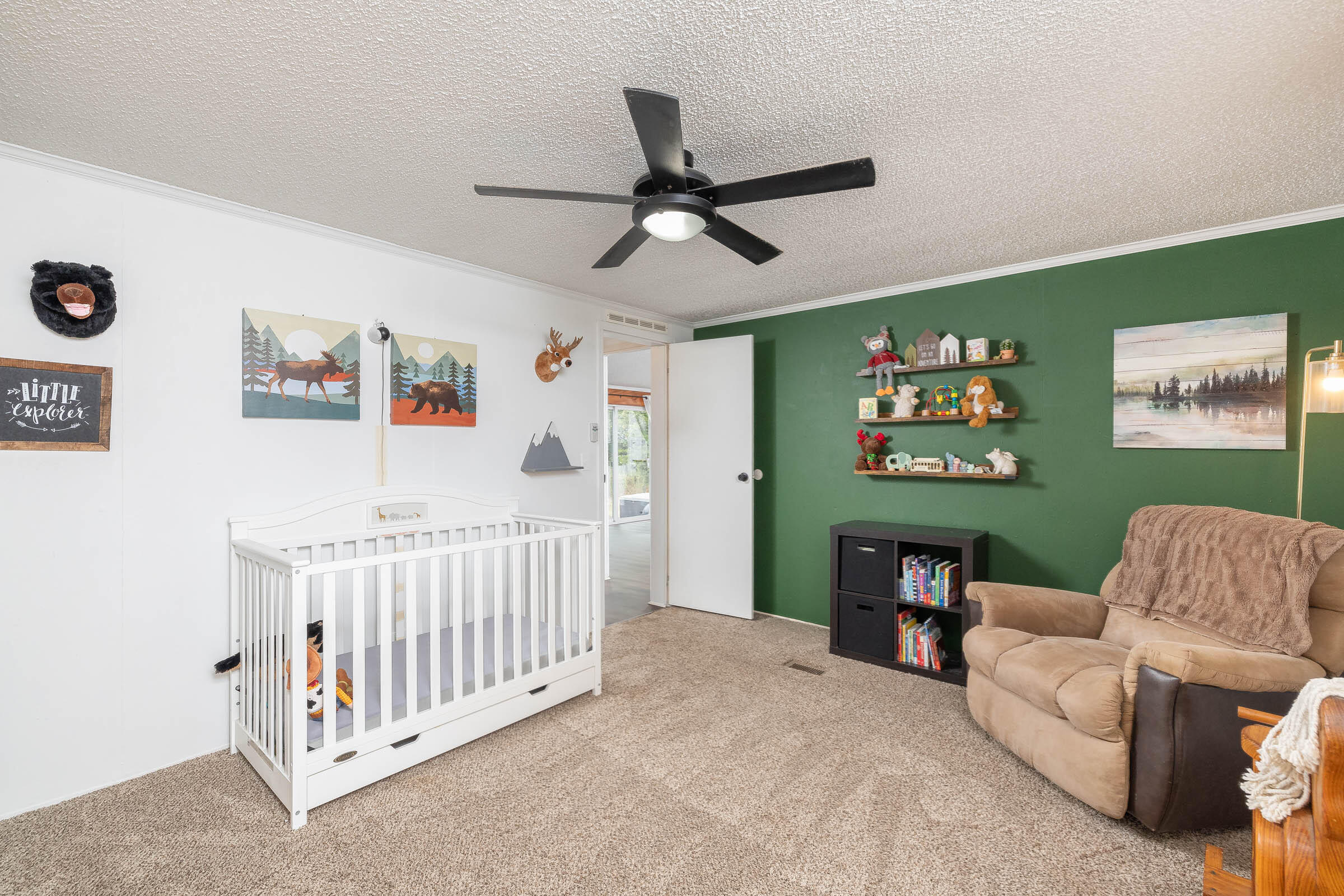 750 Winkler Road Property Photo 27