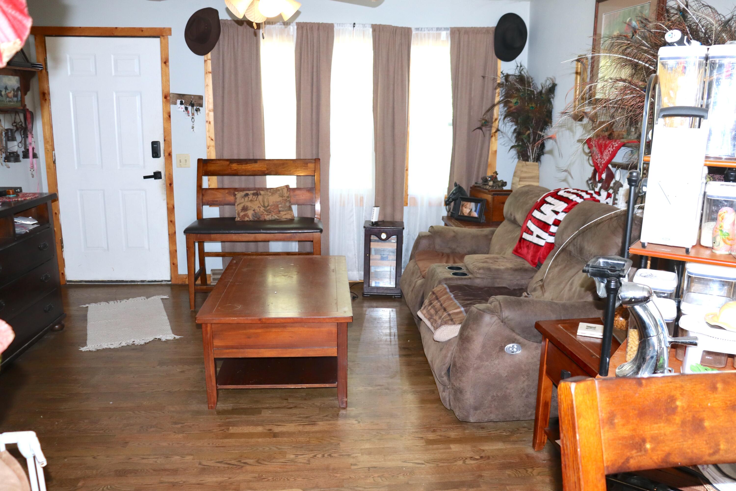 348 North Commerical Property Photo 4