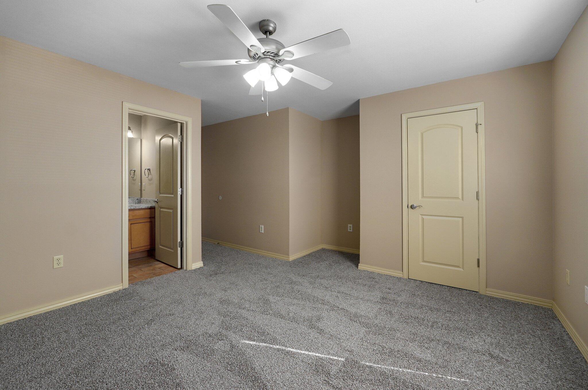 215 Toni Lane Property Photo 14