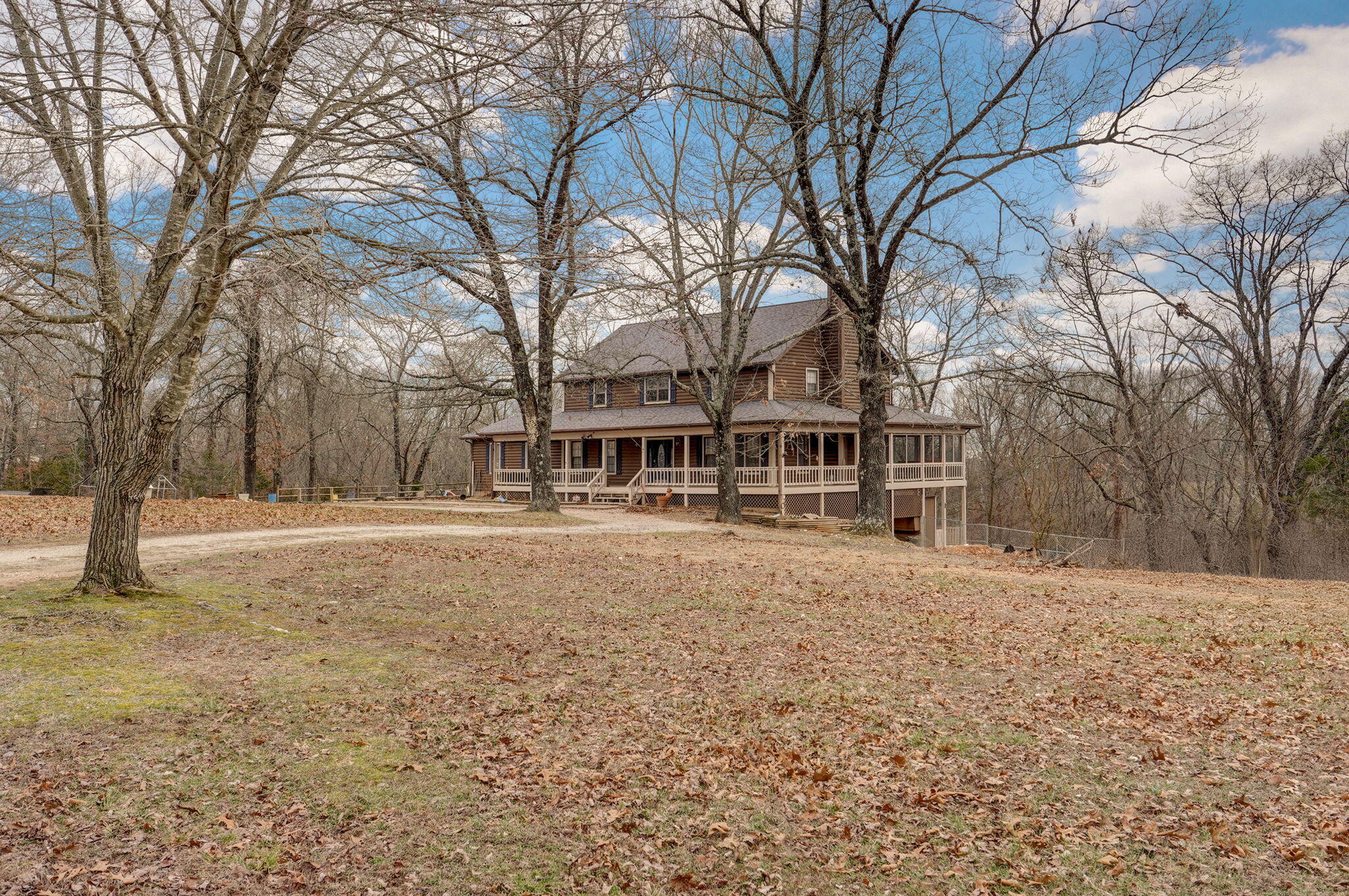 287 Oak Grove Lane Property Photo 4