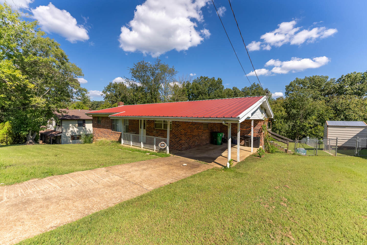 610 Brewer Street Property Photo 3