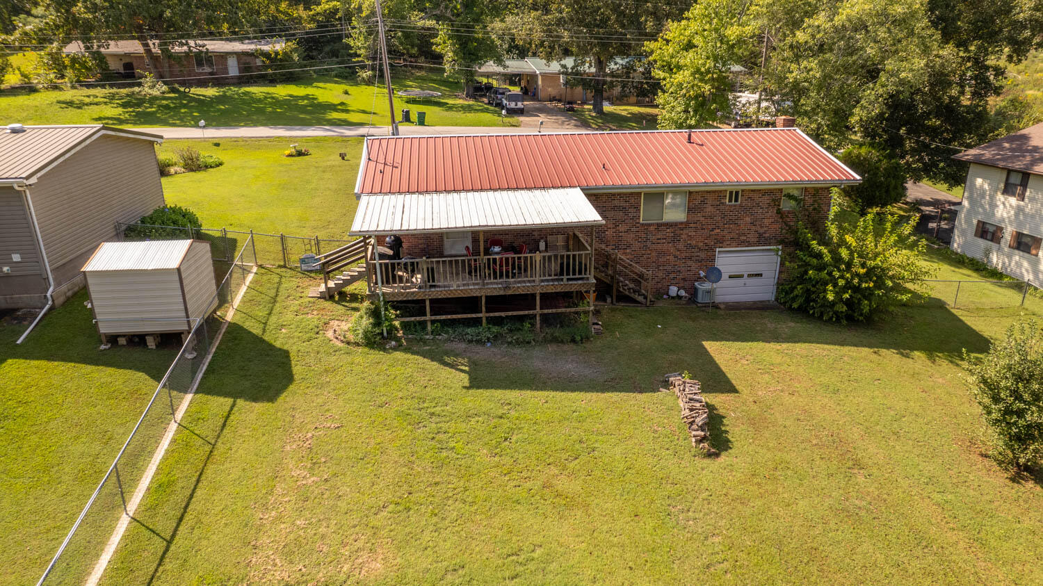 610 Brewer Street Property Photo 6