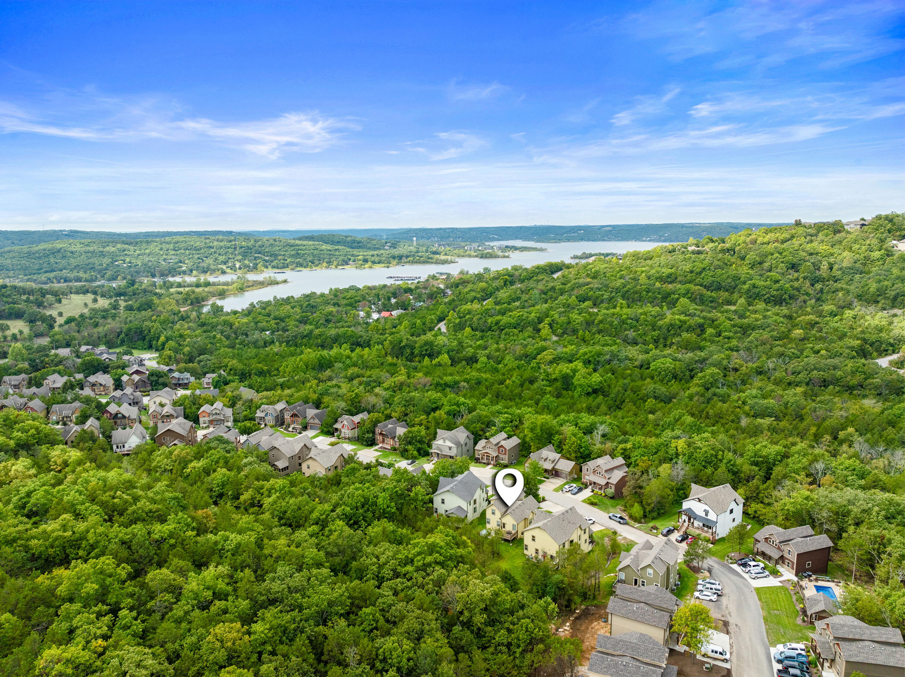 300 Deep Forest Property Photo 4