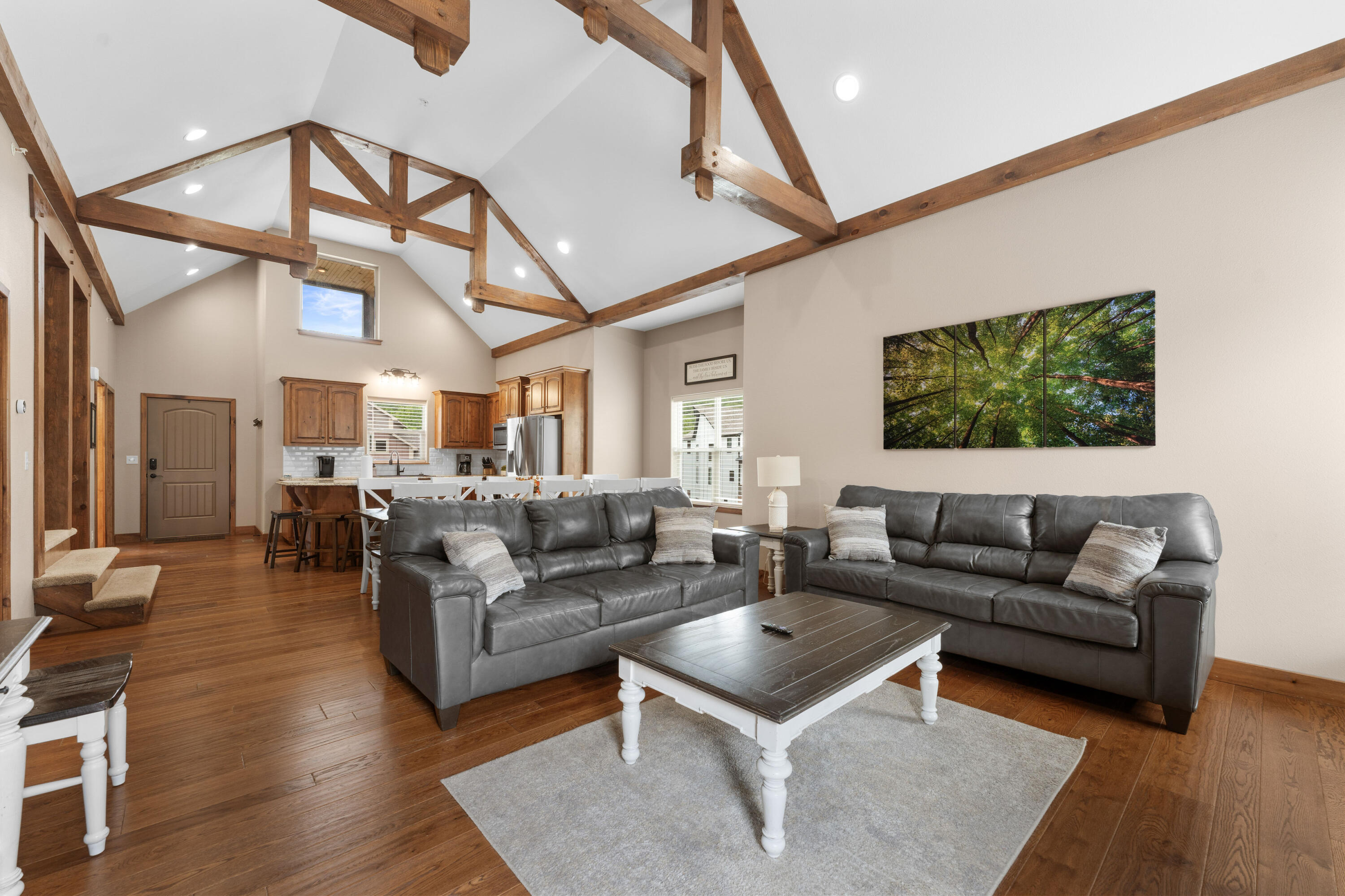 300 Deep Forest Property Photo 13