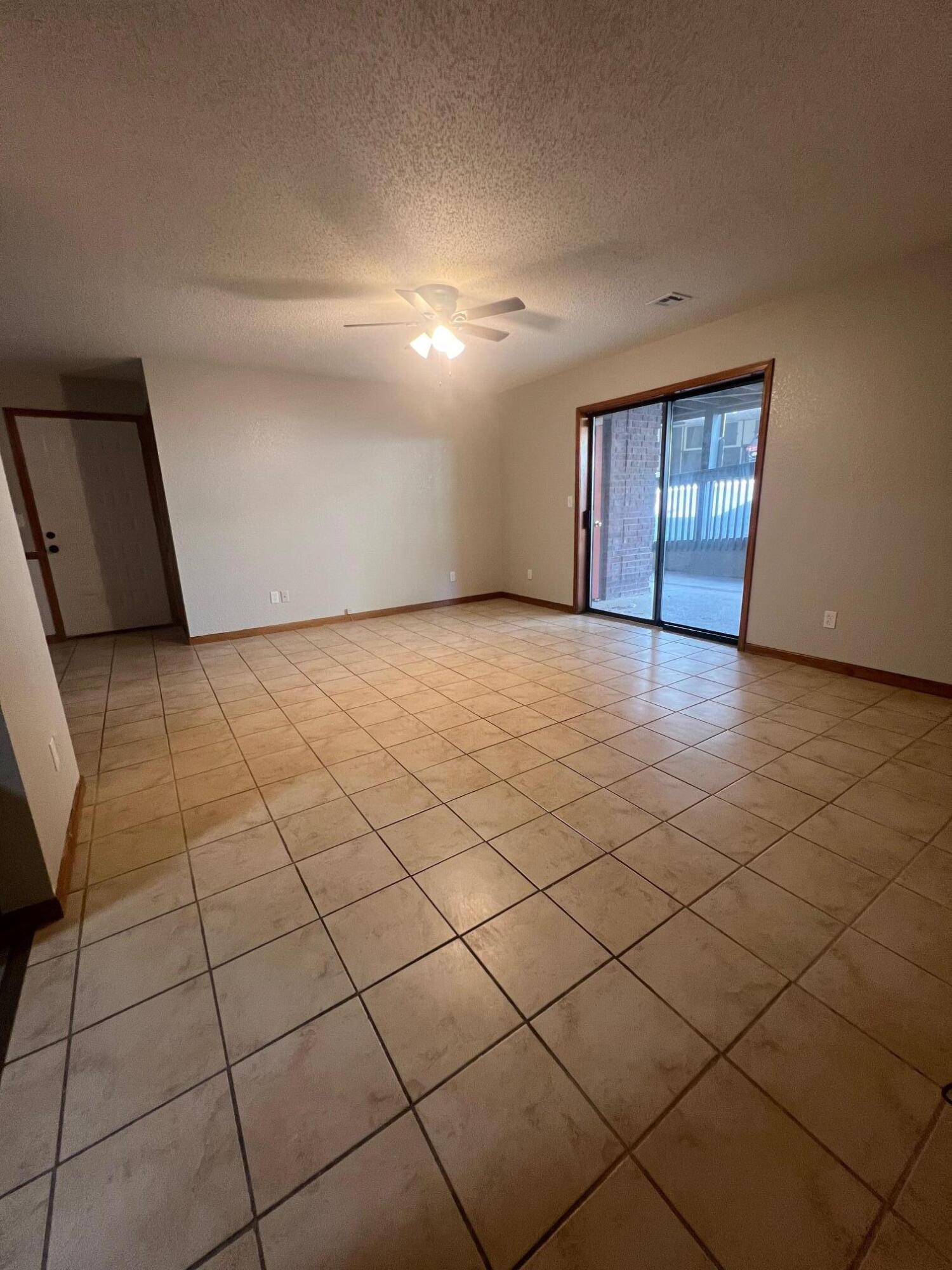 150 Sunken Forest Drive Property Photo 10