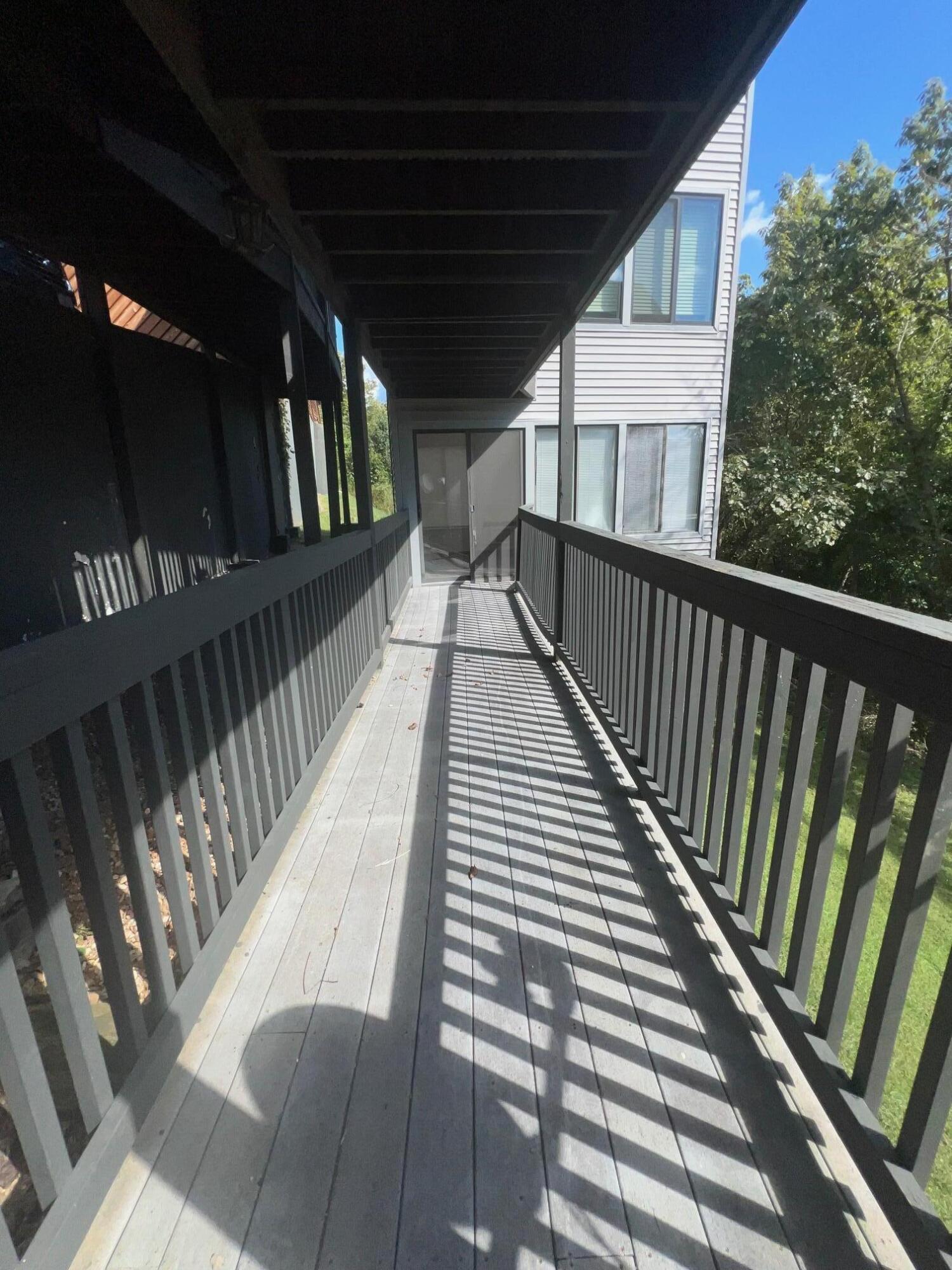 150 Sunken Forest Drive Property Photo 18