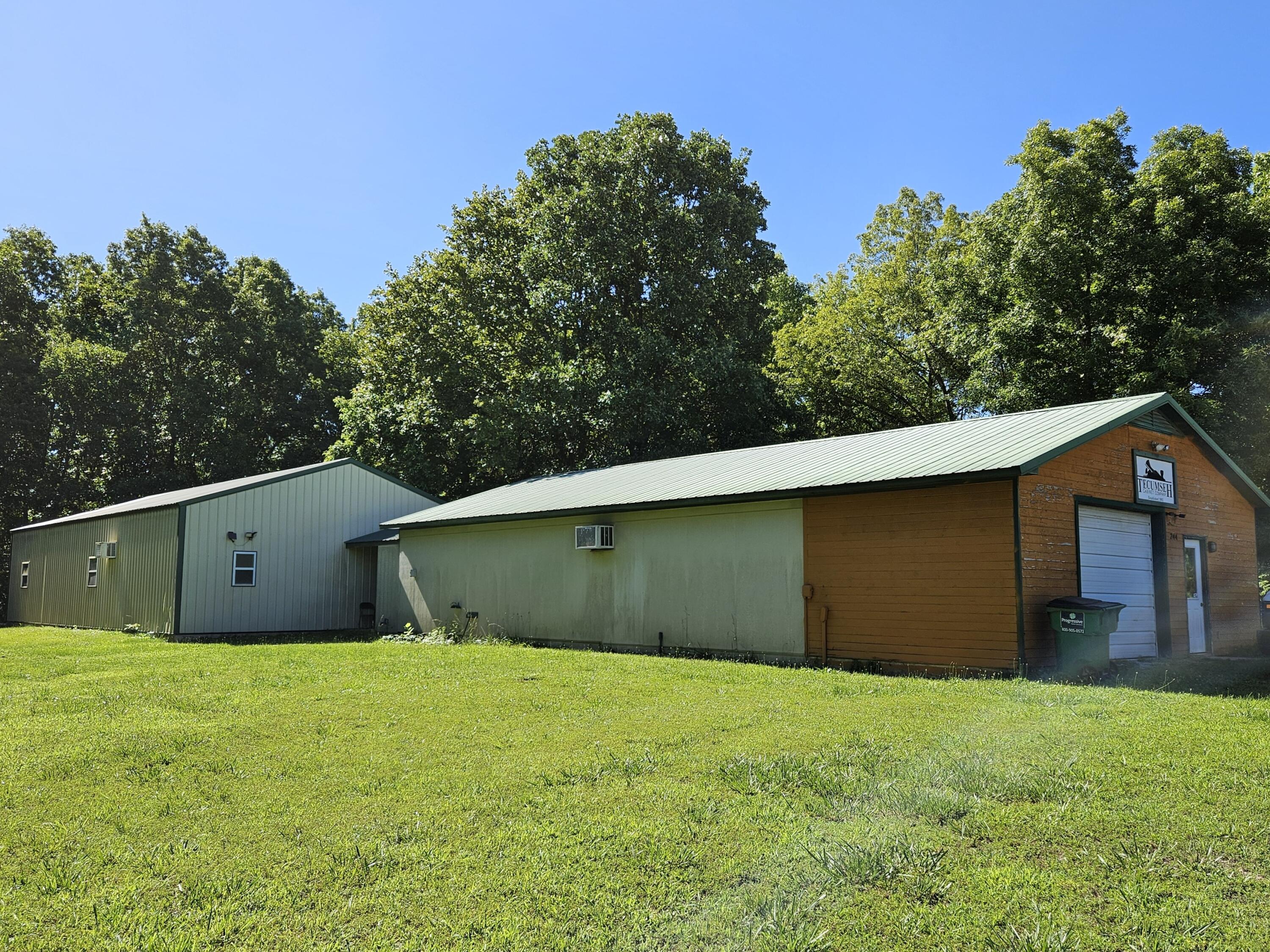 244 County Road 555 B Property Photo 2
