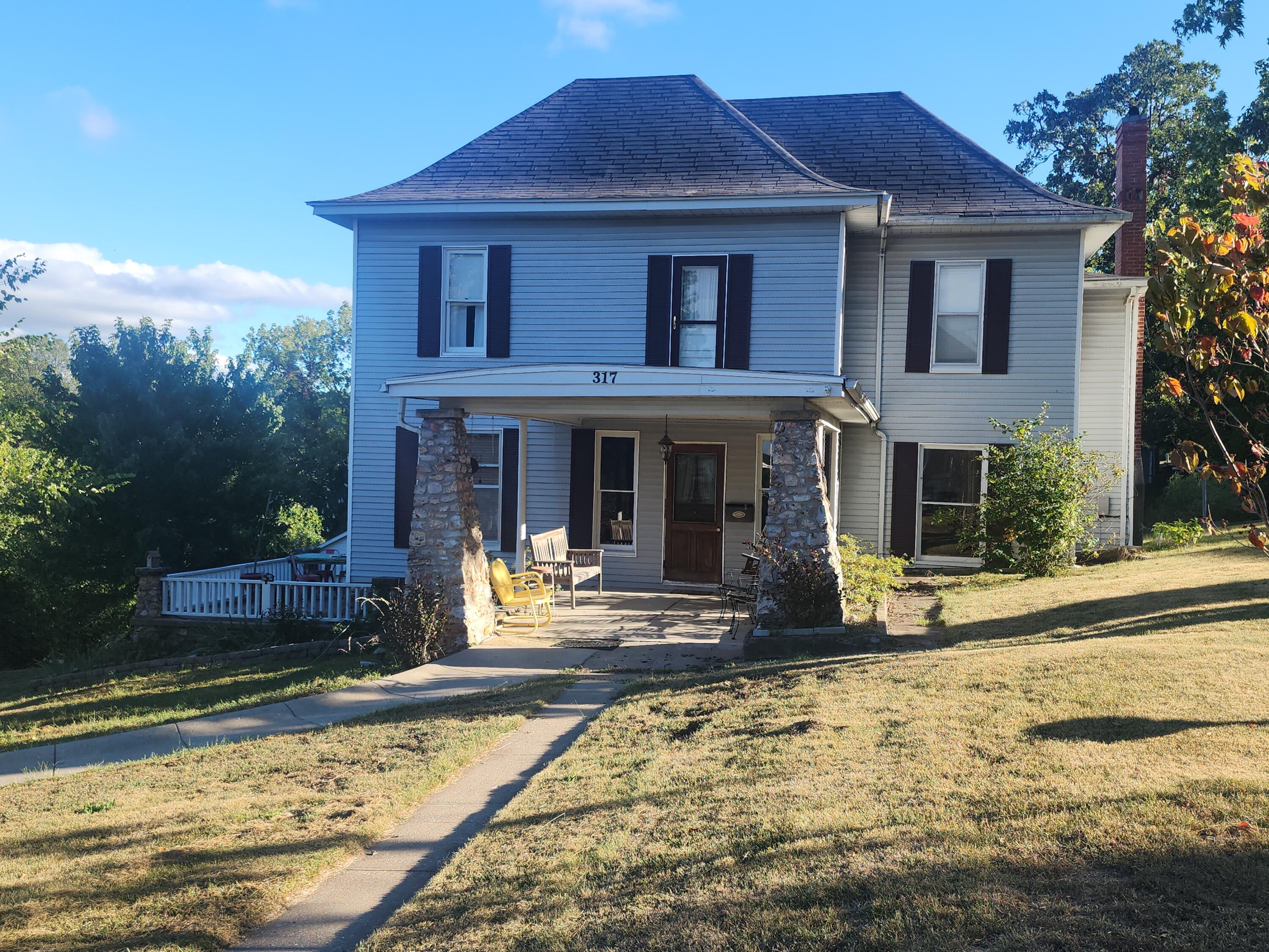 317 Patterson Street Property Photo 1