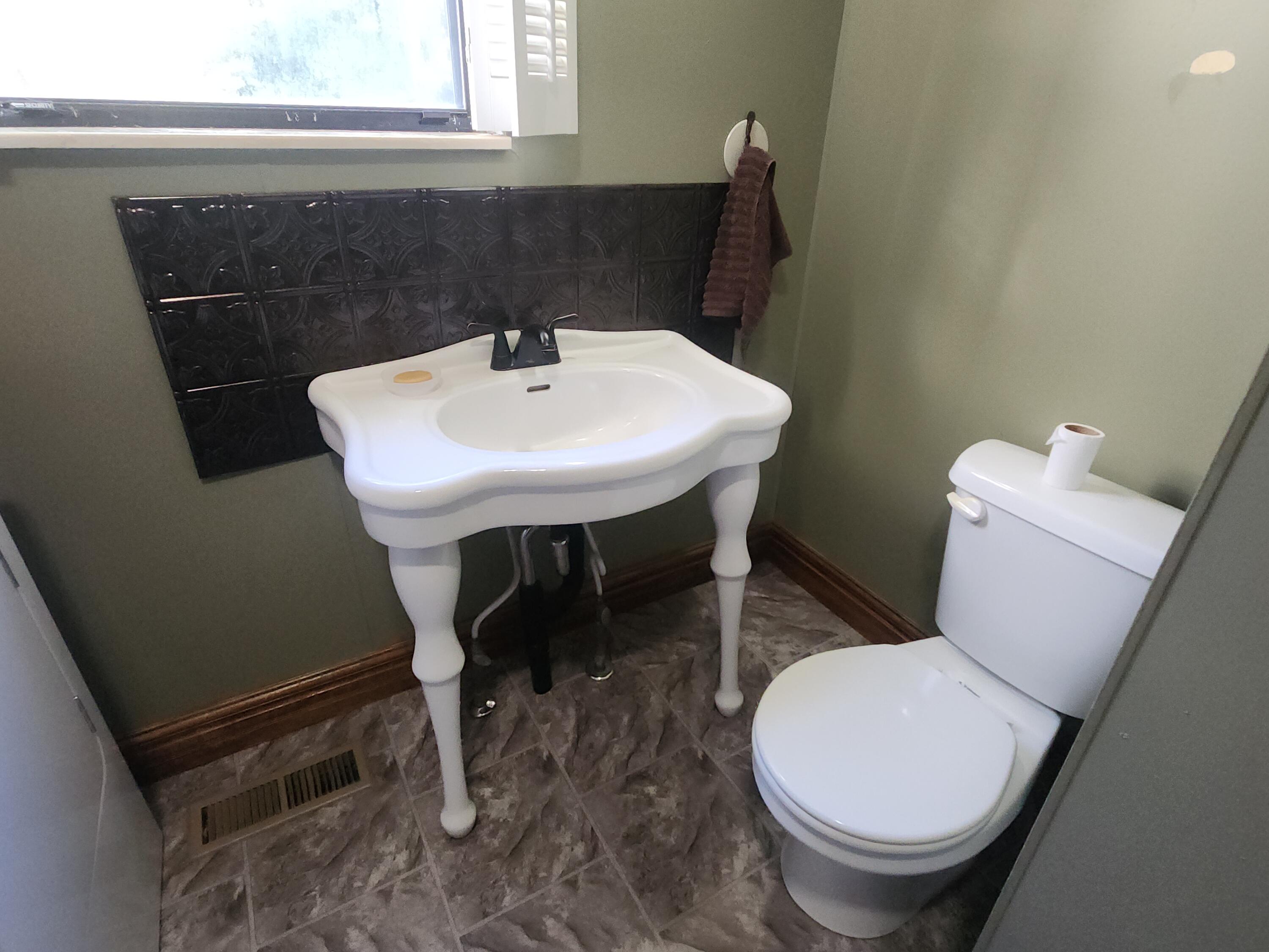 317 Patterson Street Property Photo 37