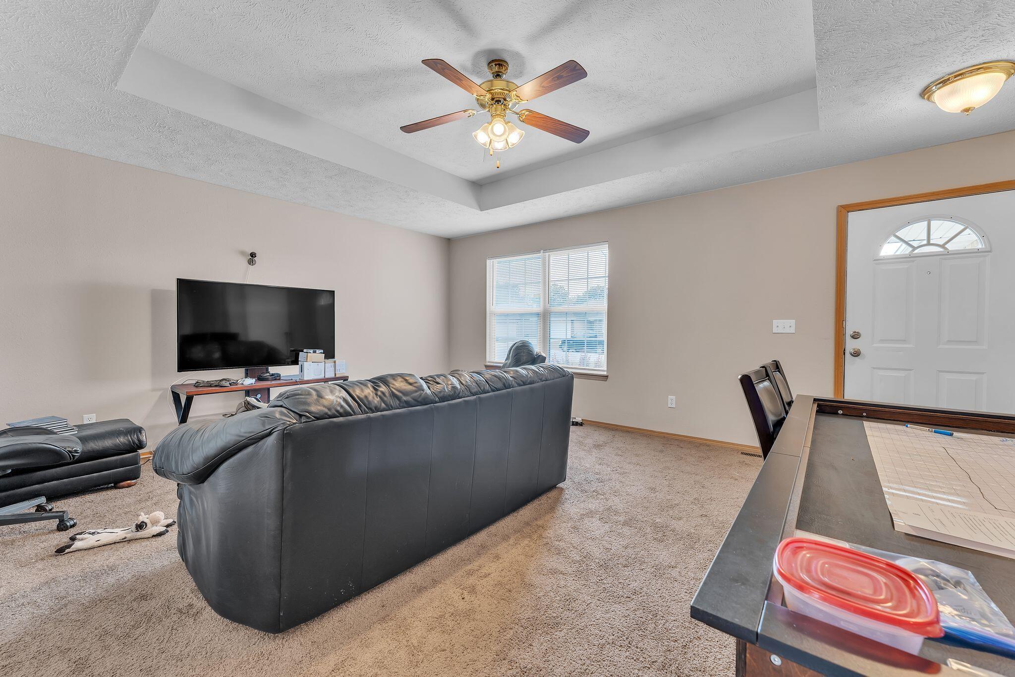 1130 South Arcadia Avenue Property Photo 14