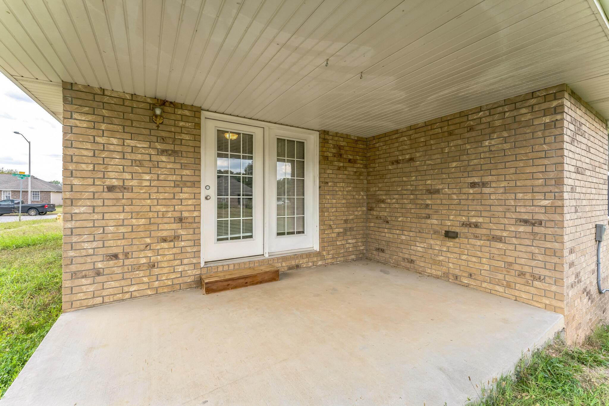 1130 South Arcadia Avenue Property Photo 28