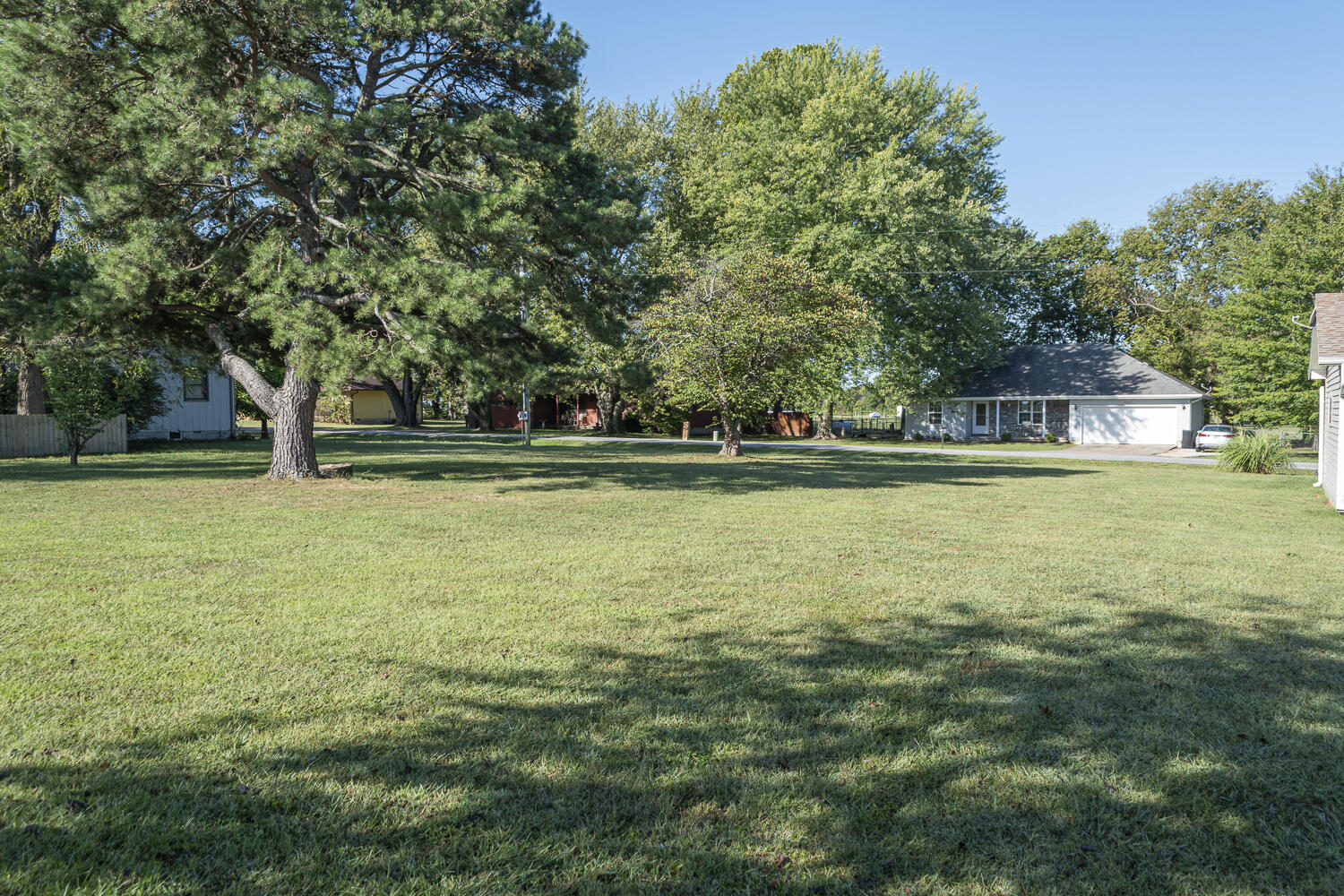 5442 North Farm Road 179 Property Photo 33
