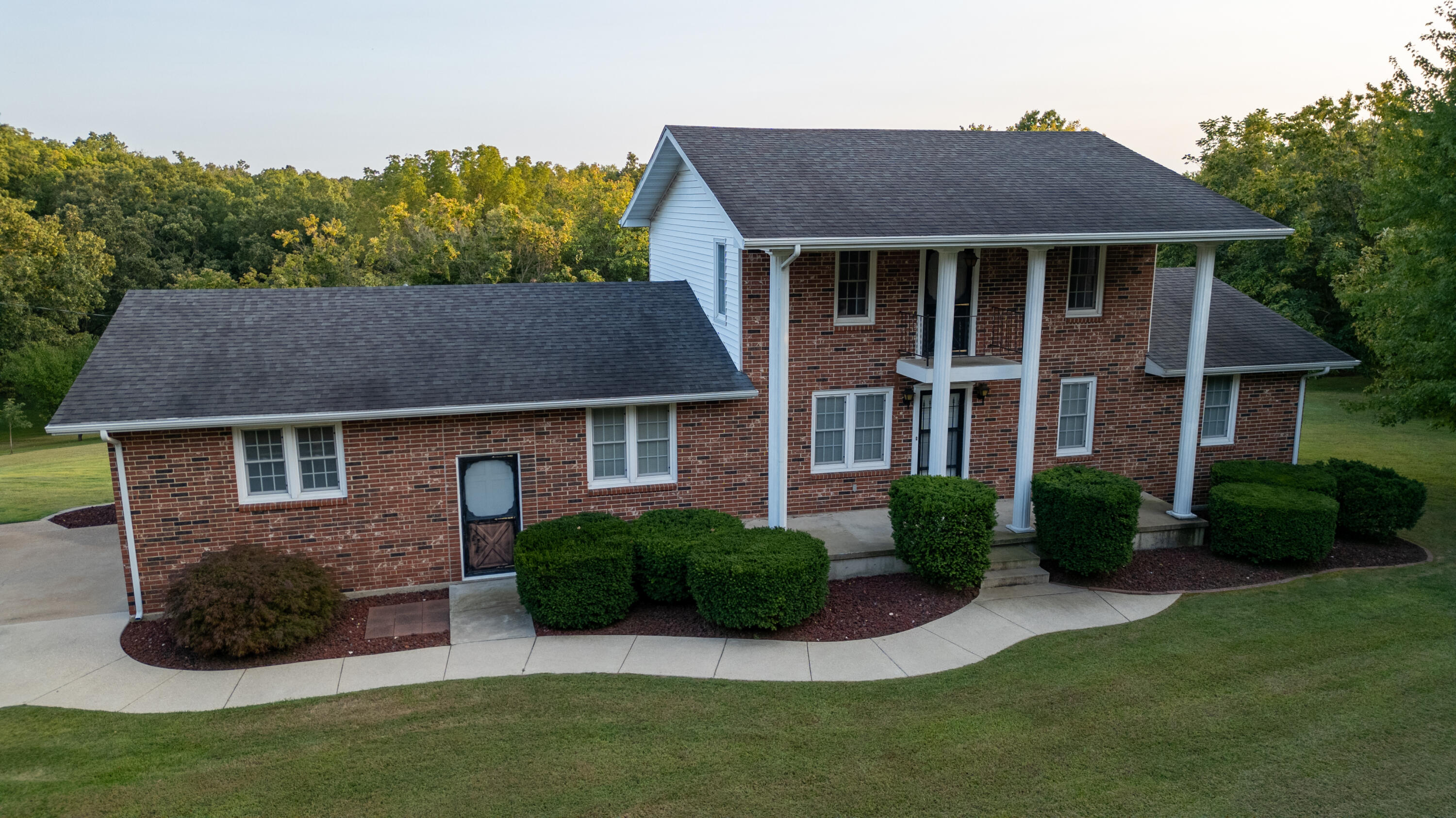 8360 Pridemore Road Property Photo 1