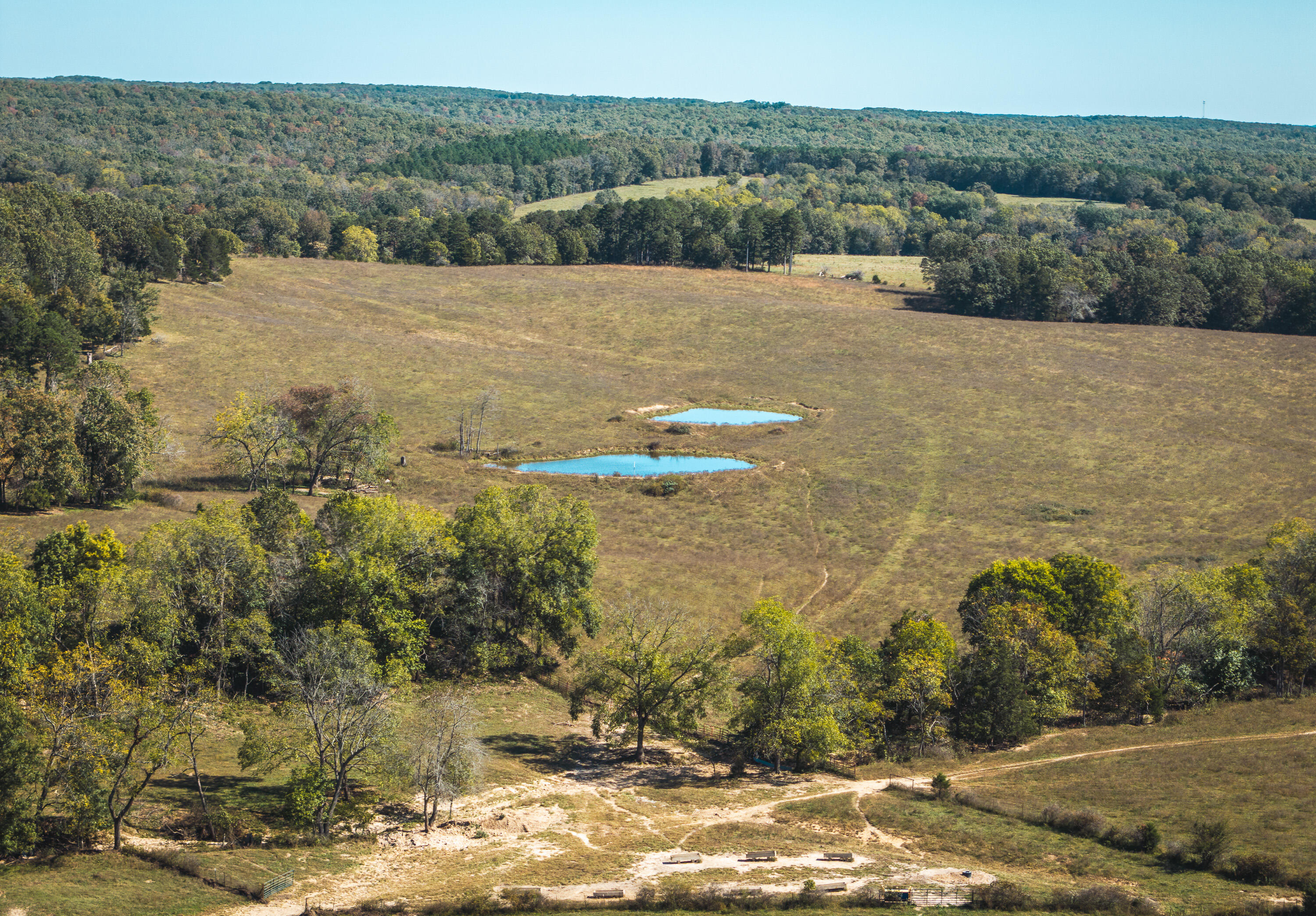 20063 Pigeon Creek Road Property Photo 8