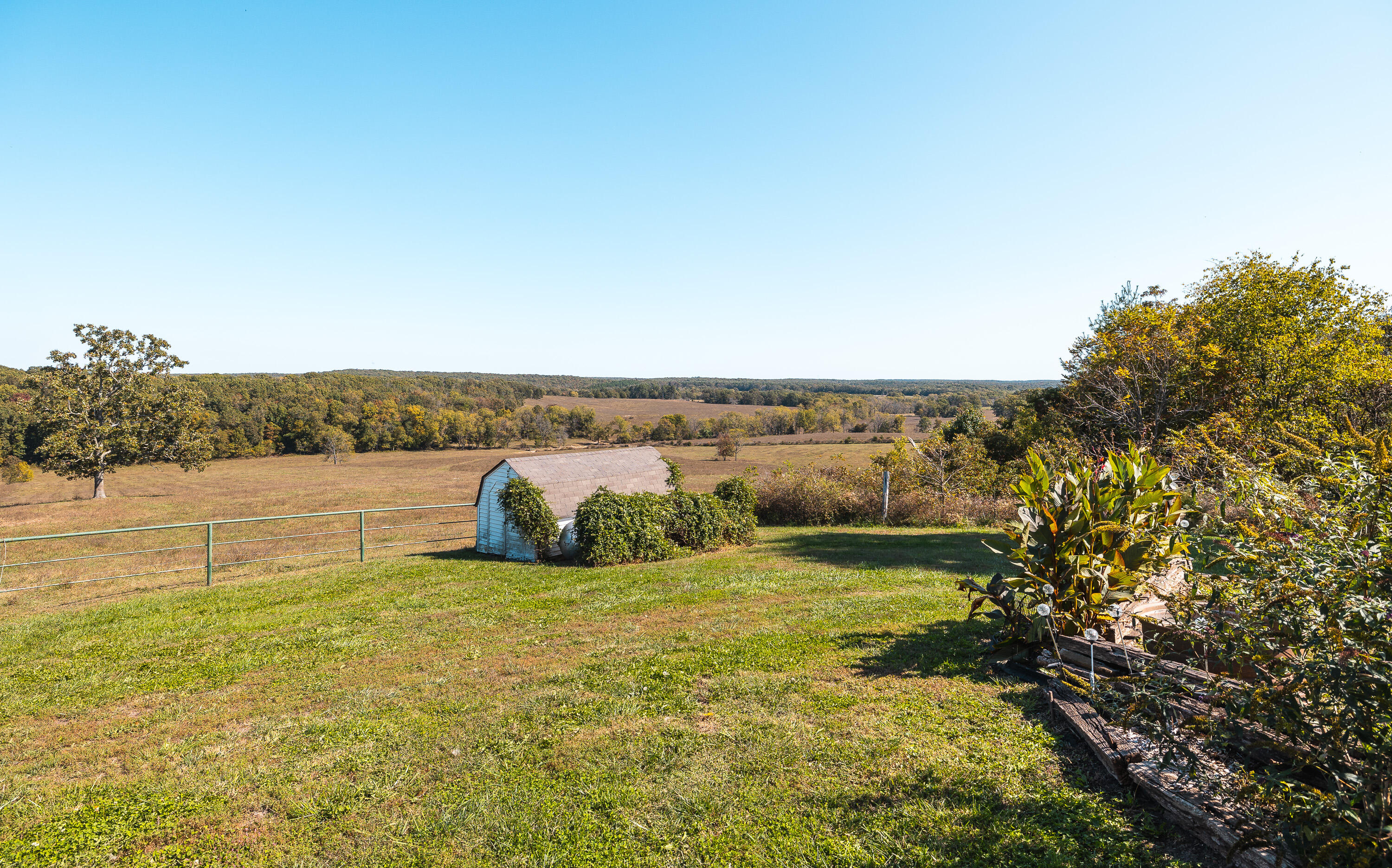 20063 Pigeon Creek Road Property Photo 35