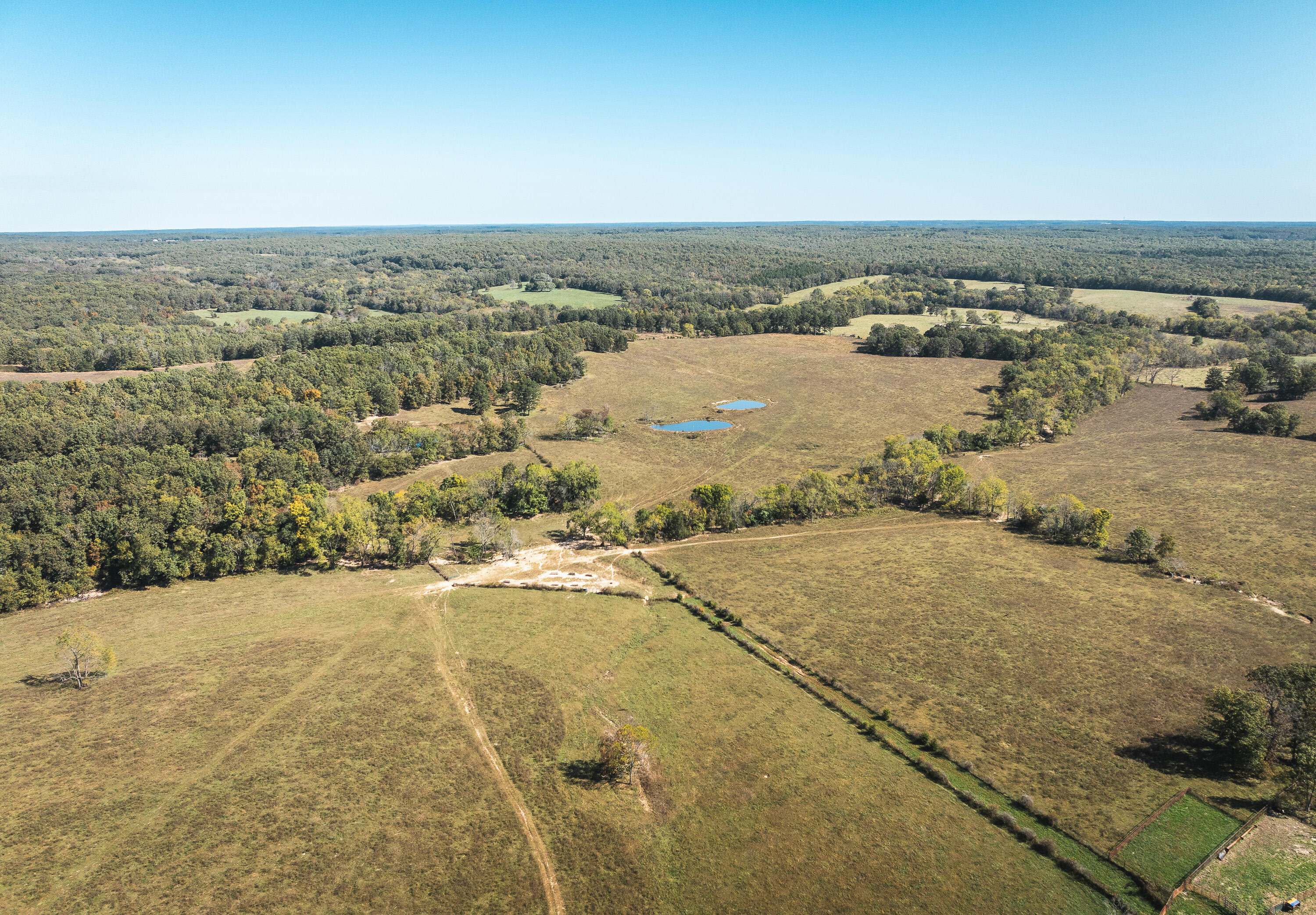 20063 Pigeon Creek Road Property Photo 37