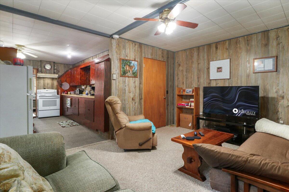 374 County Road 644 Property Photo 4