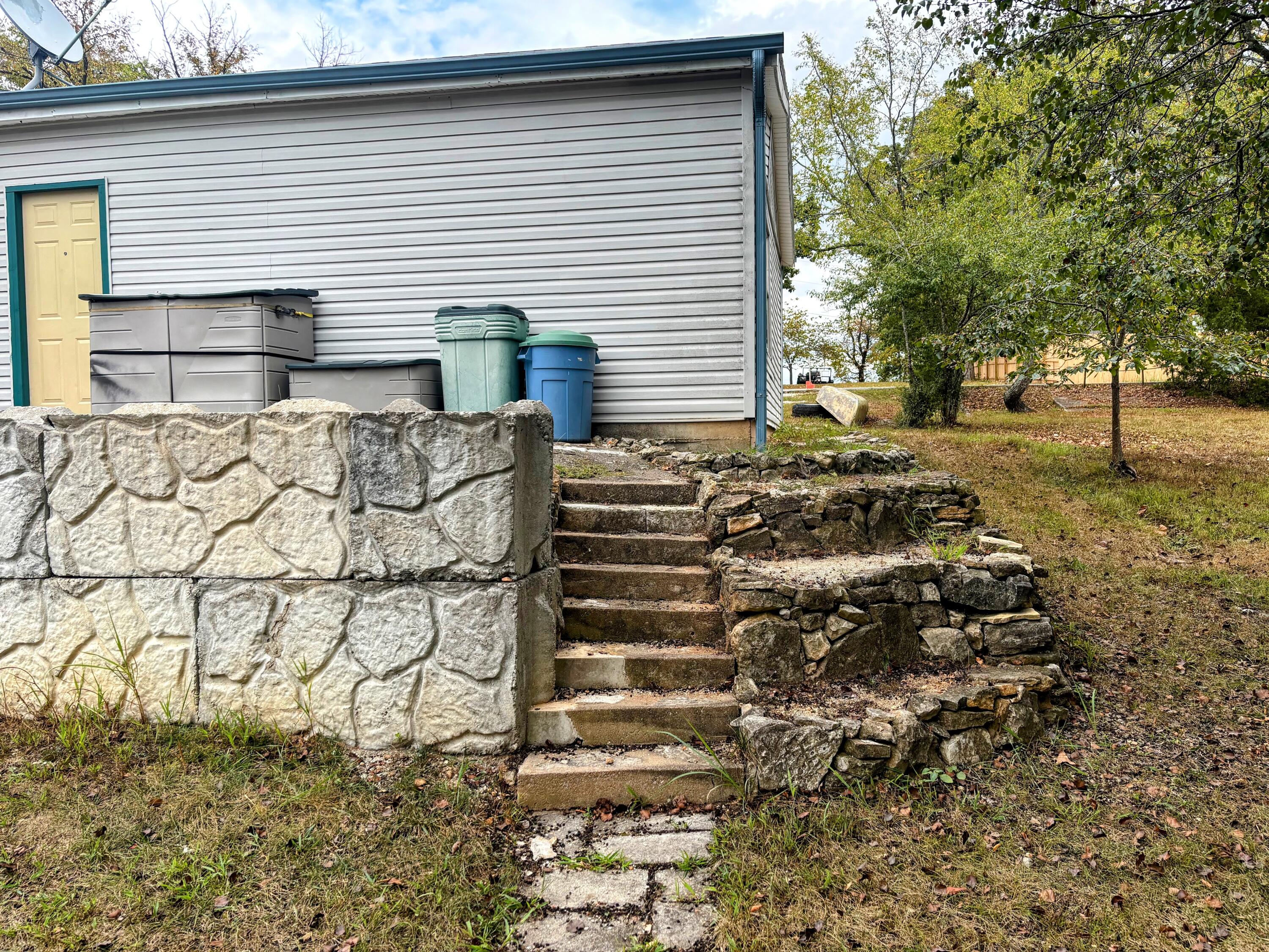 972 Showplace Gtwy Property Photo 32