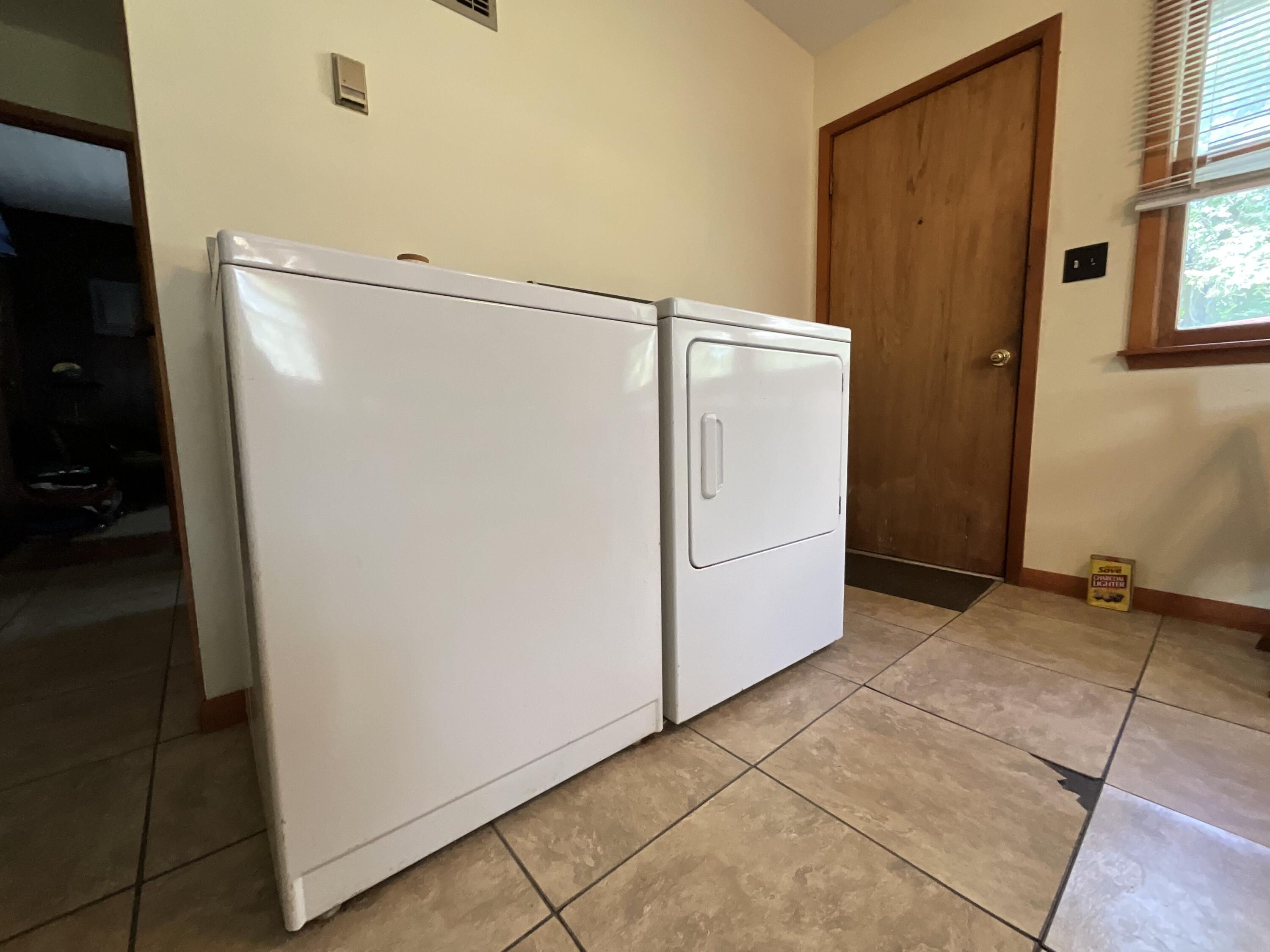 932 State Highway Hh Property Photo 8