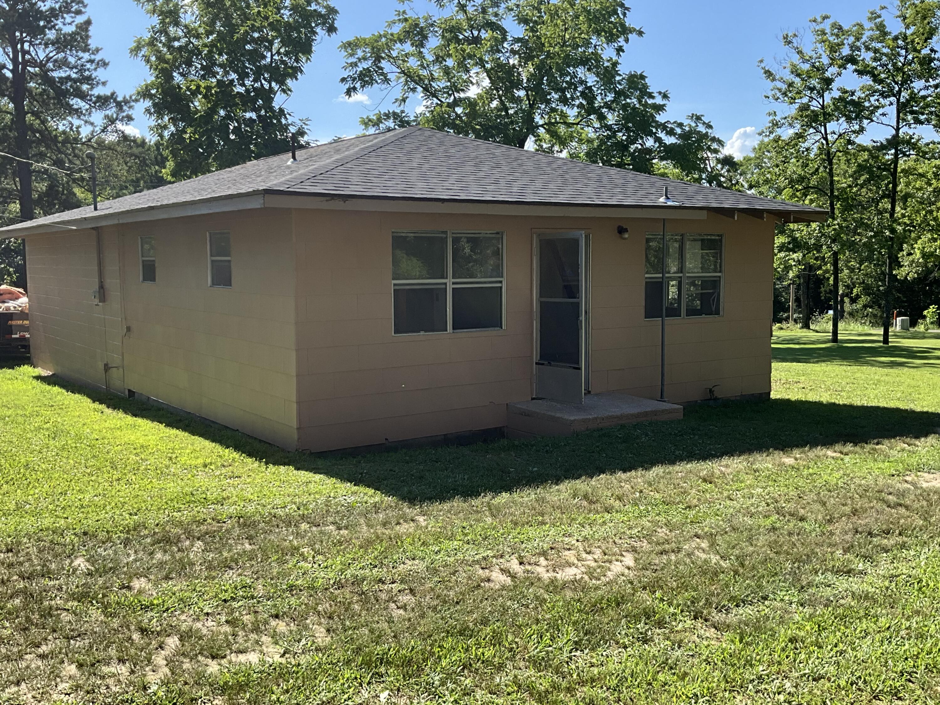 932 State Highway Hh Property Photo 23