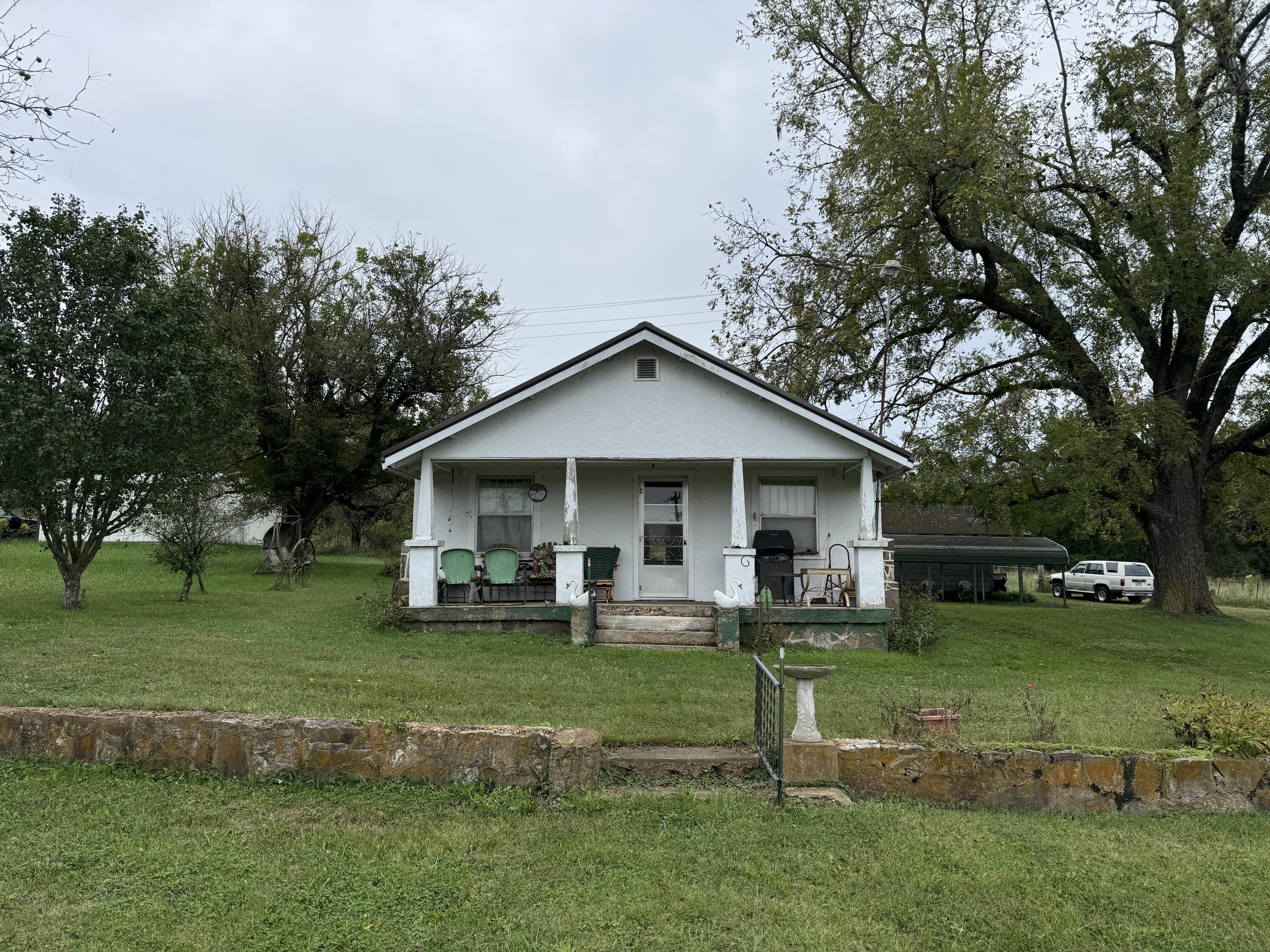 2164 State Highway M Property Photo 1