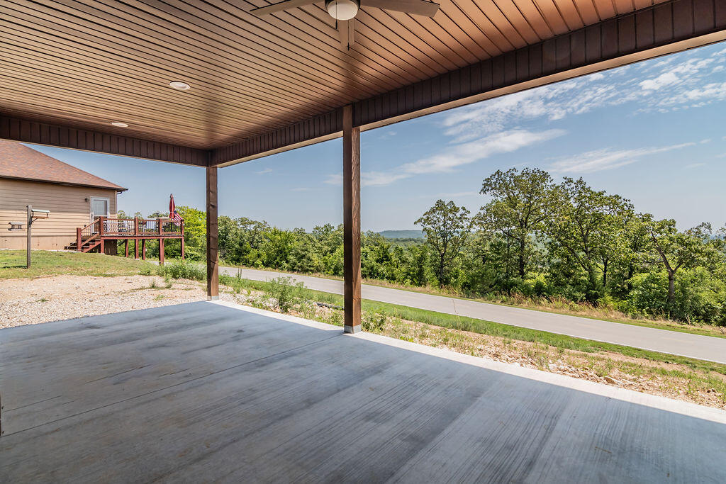 82 Mountain View Court Property Photo 4