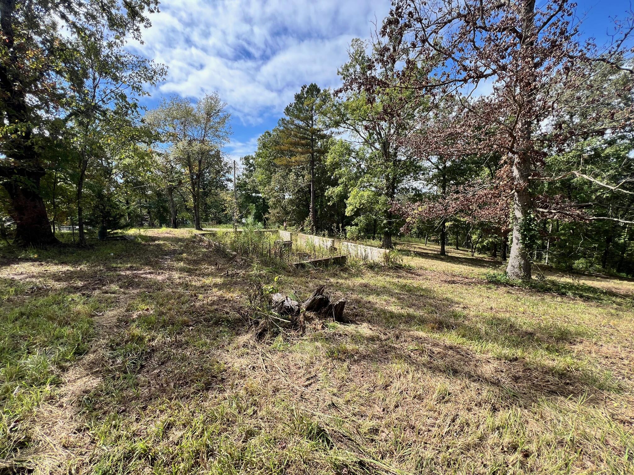 000 Rainbow Valley Trail Property Photo 3