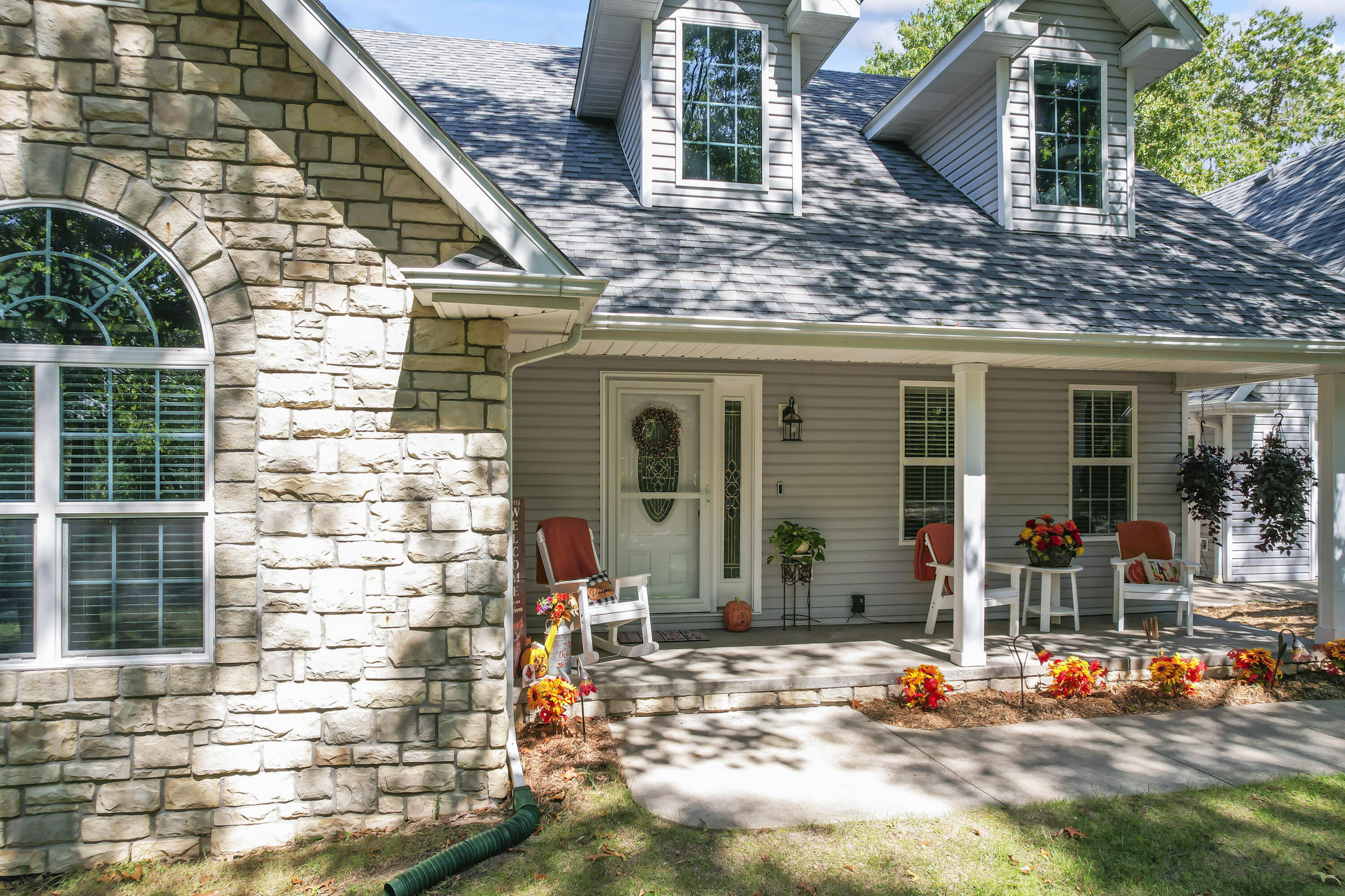 635 Ranchview Road Property Photo 4