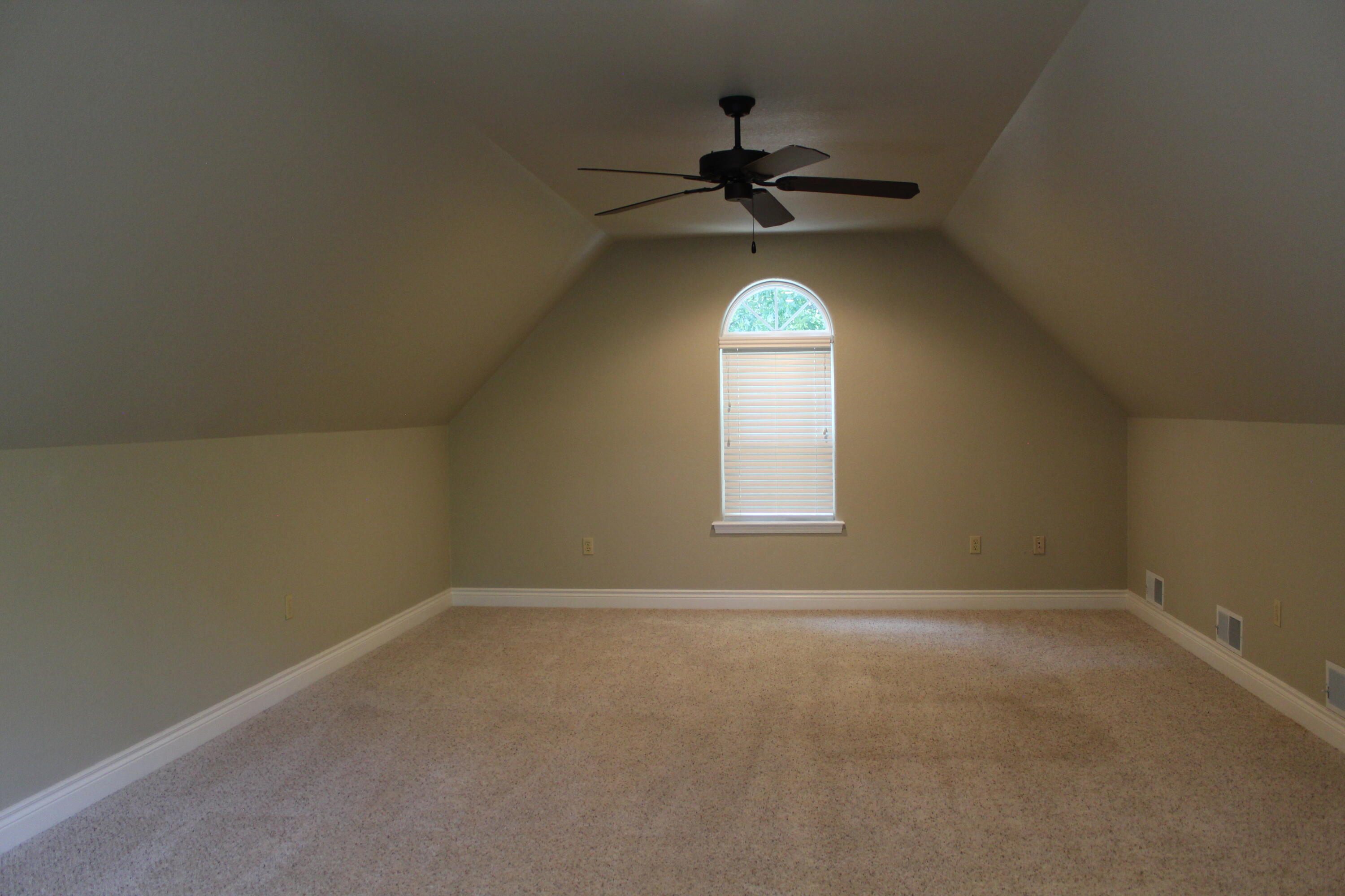 635 Ranchview Road Property Photo 40