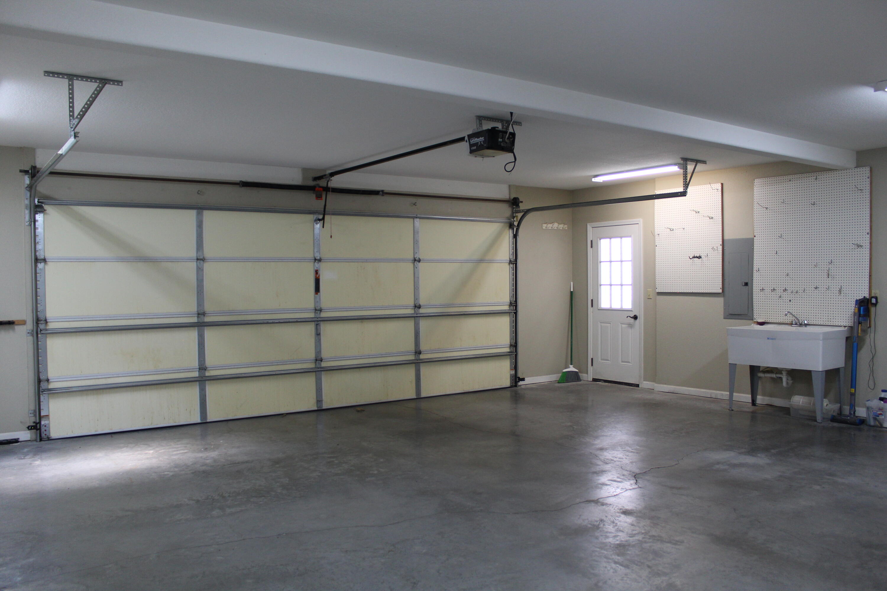 635 Ranchview Road Property Photo 45