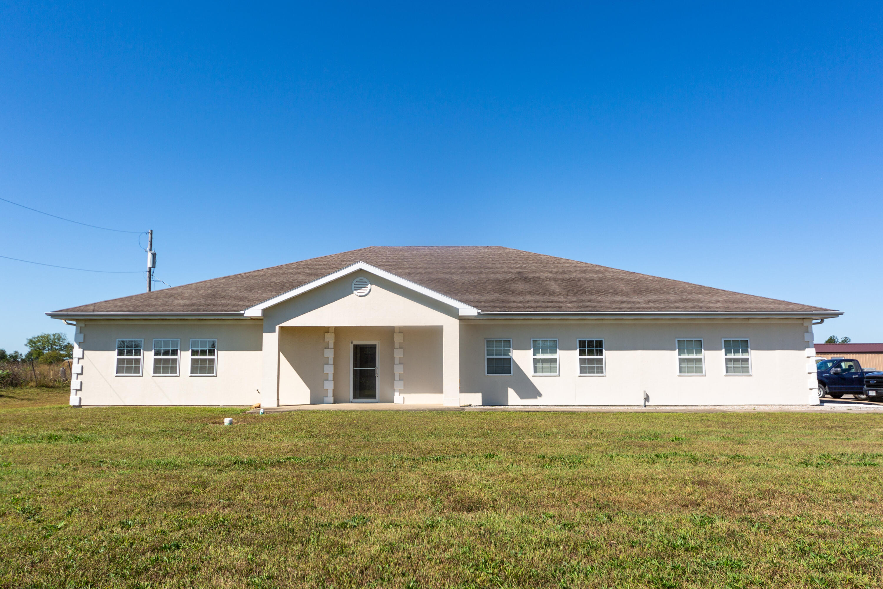 285 Southeast 467 Road Property Photo