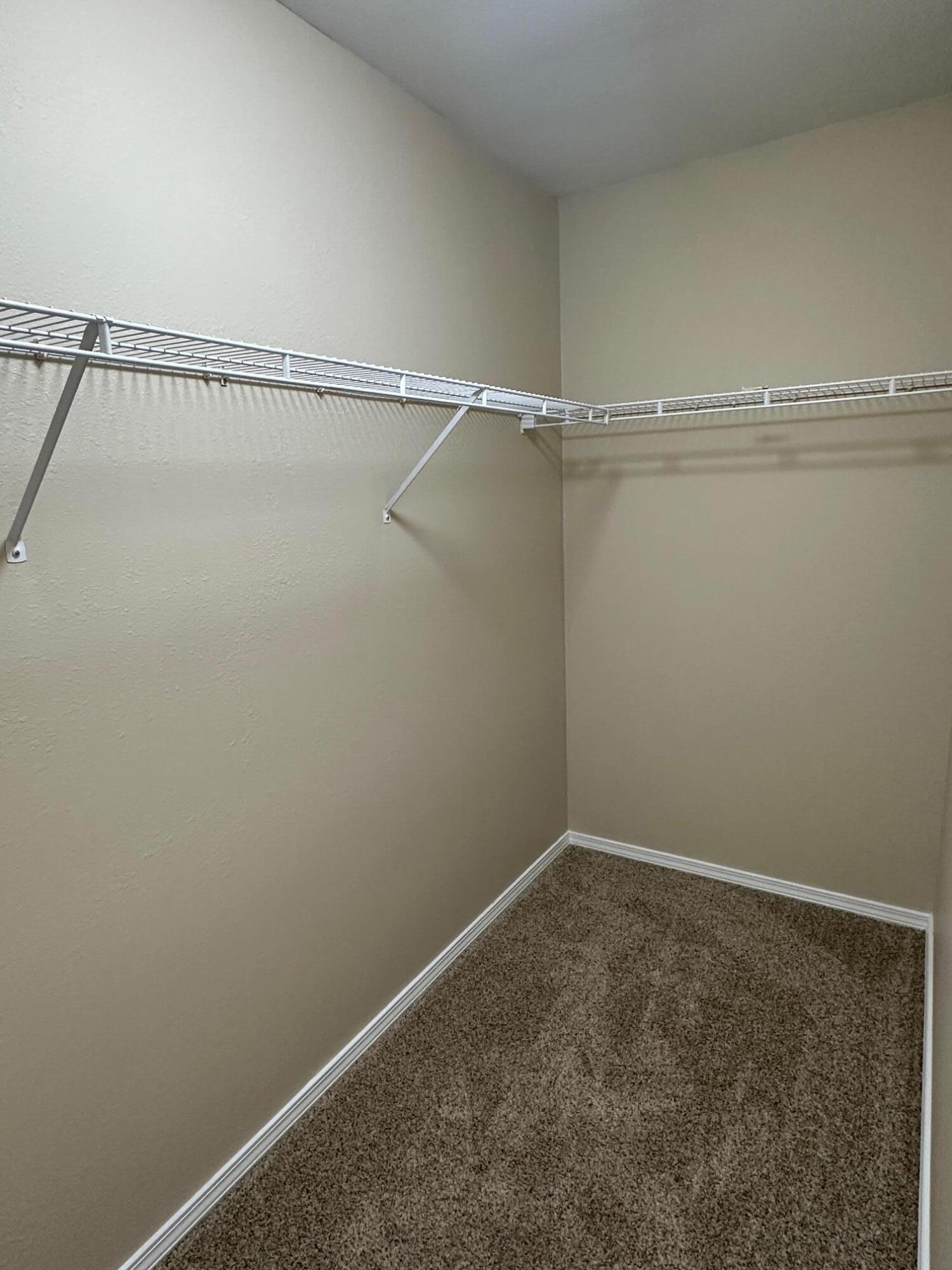 710 South Hazelnut Avenue Property Photo 11