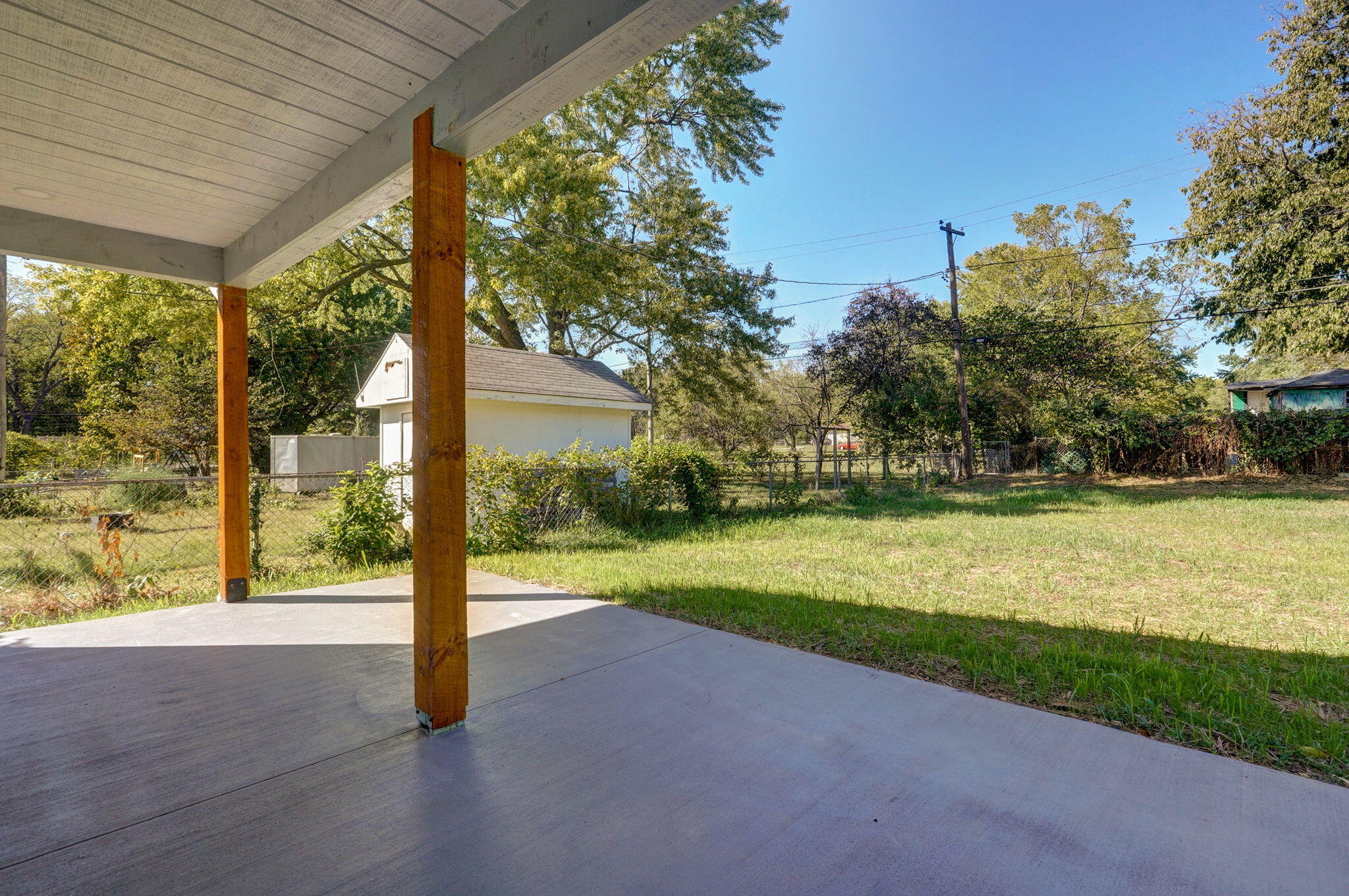 2541 West Page Street Street Property Photo 24